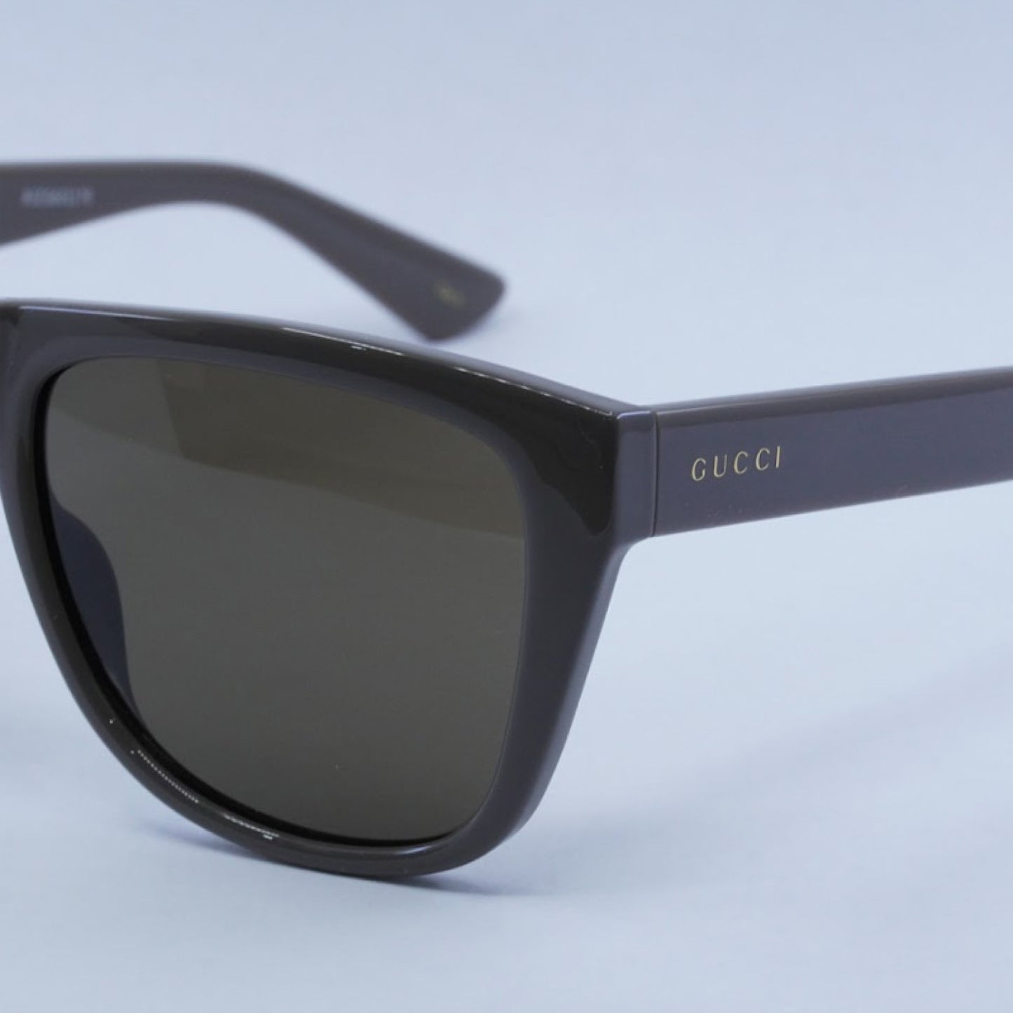 Lentes de Sol Gucci GG1345S 006 57-16-145