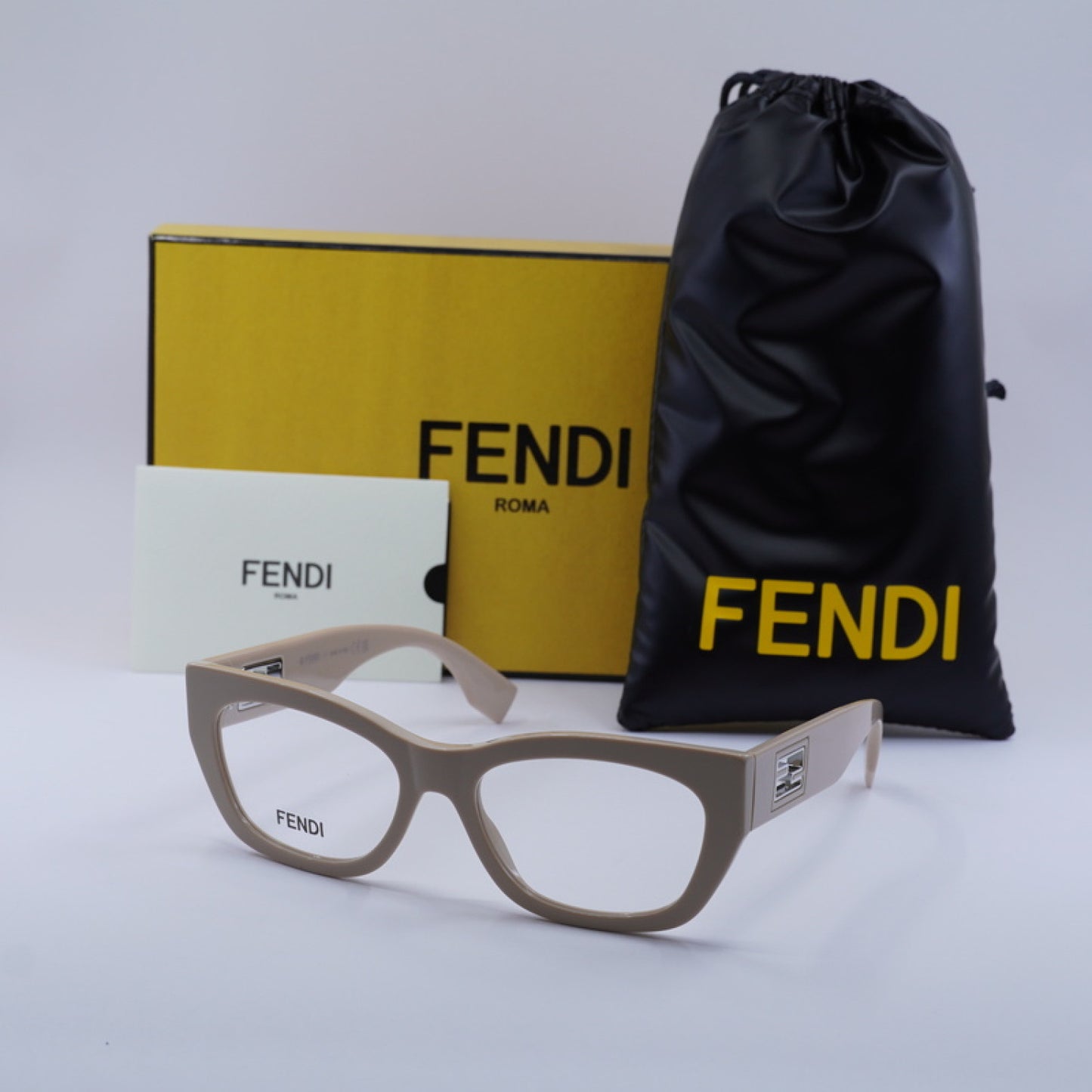 Armazón Oftálmico Fendi FE50082I 057 53-17-140