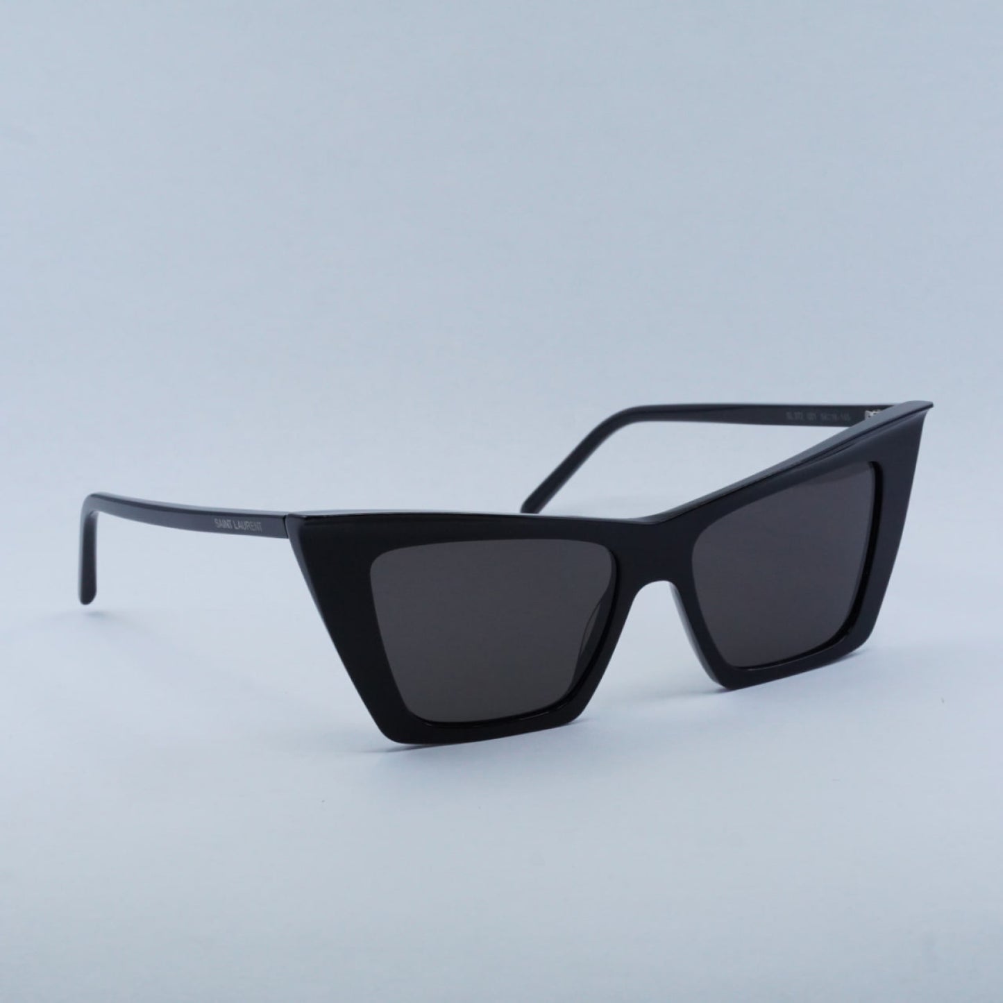 Lentes de Sol Saint Laurent SL372 001 54-16-145