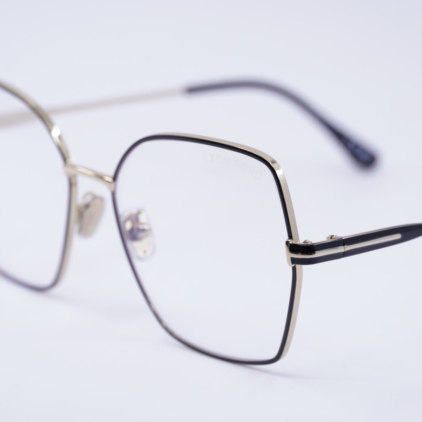 Armazón Oftálmico Tom Ford FT5876-B 032 56-16-140