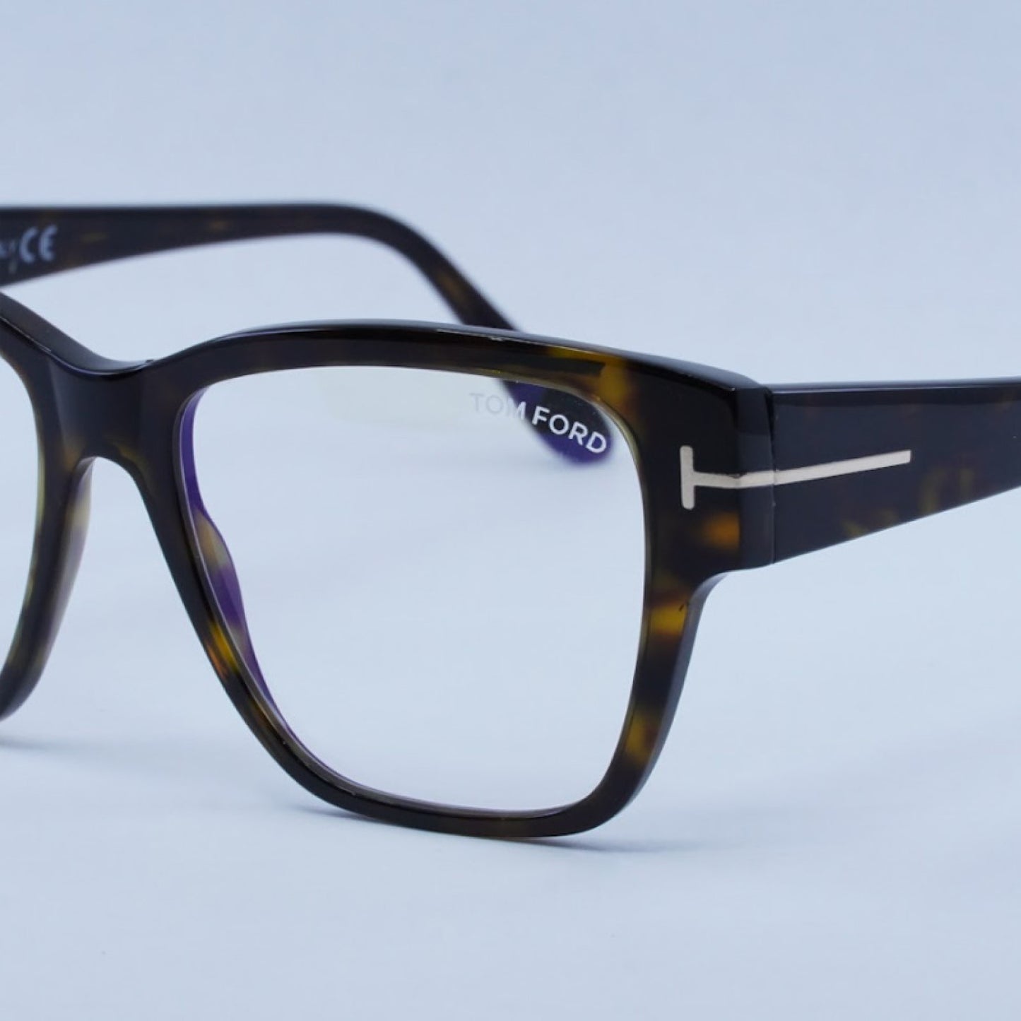 Armazón Oftálmico Tom Ford FT5745-B 052 54-16-140