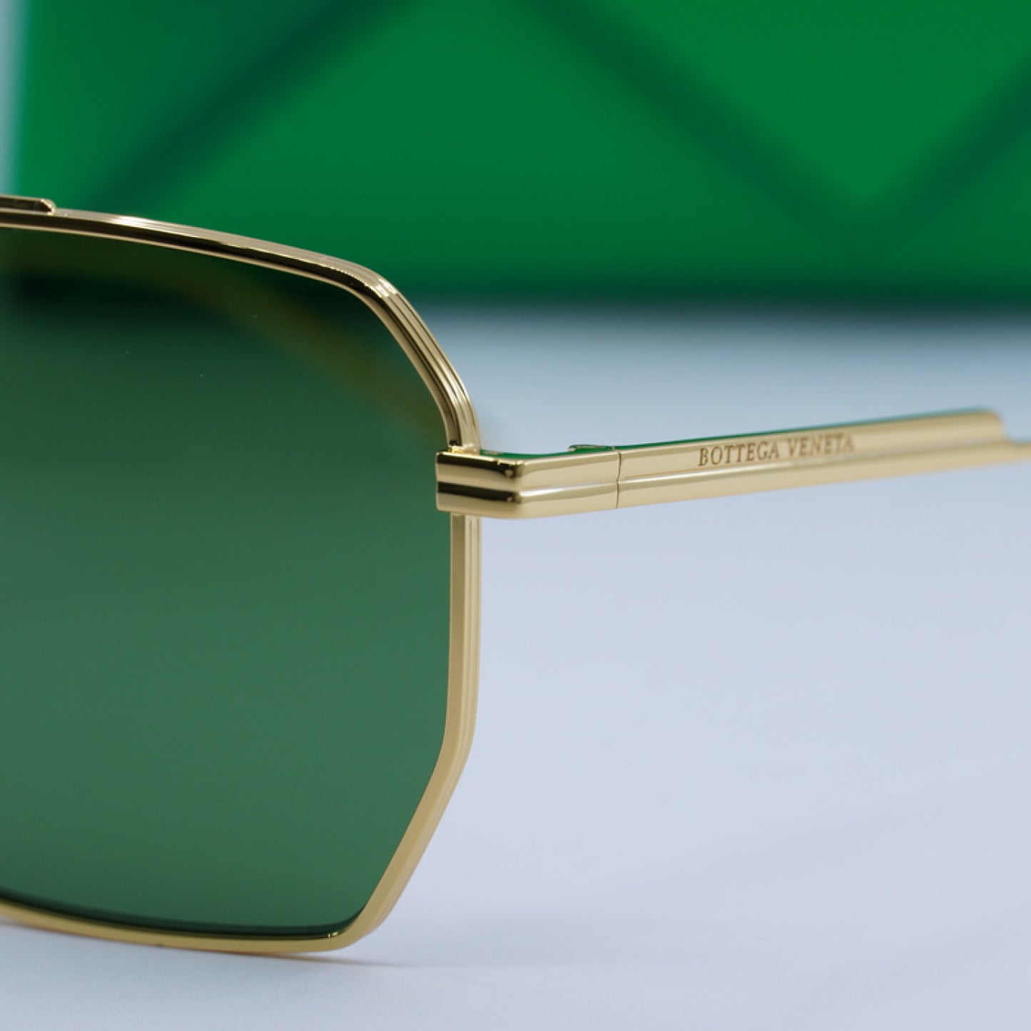 Lentes de Sol Bottega Veneta BV1012S 004 60-13-145