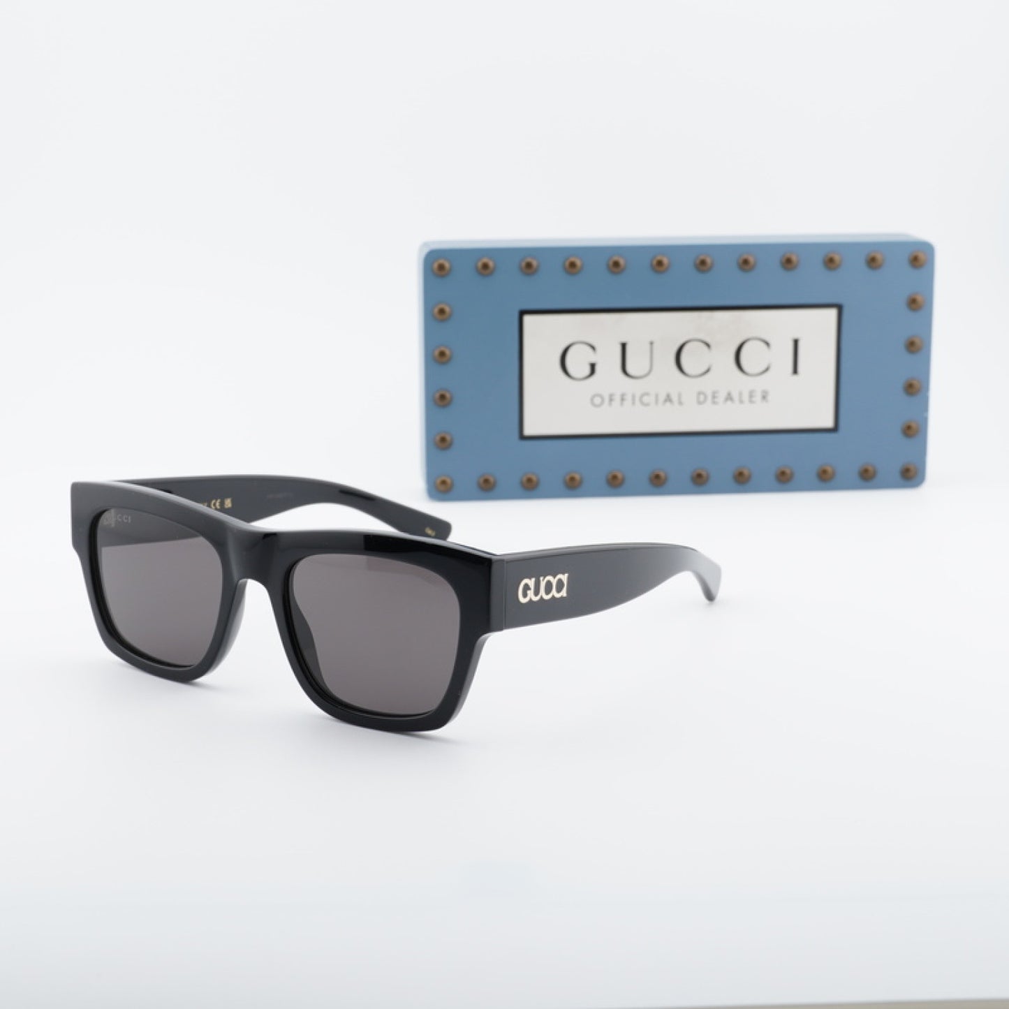 Lentes de Sol Gucci GG1793S 001 54-20-150