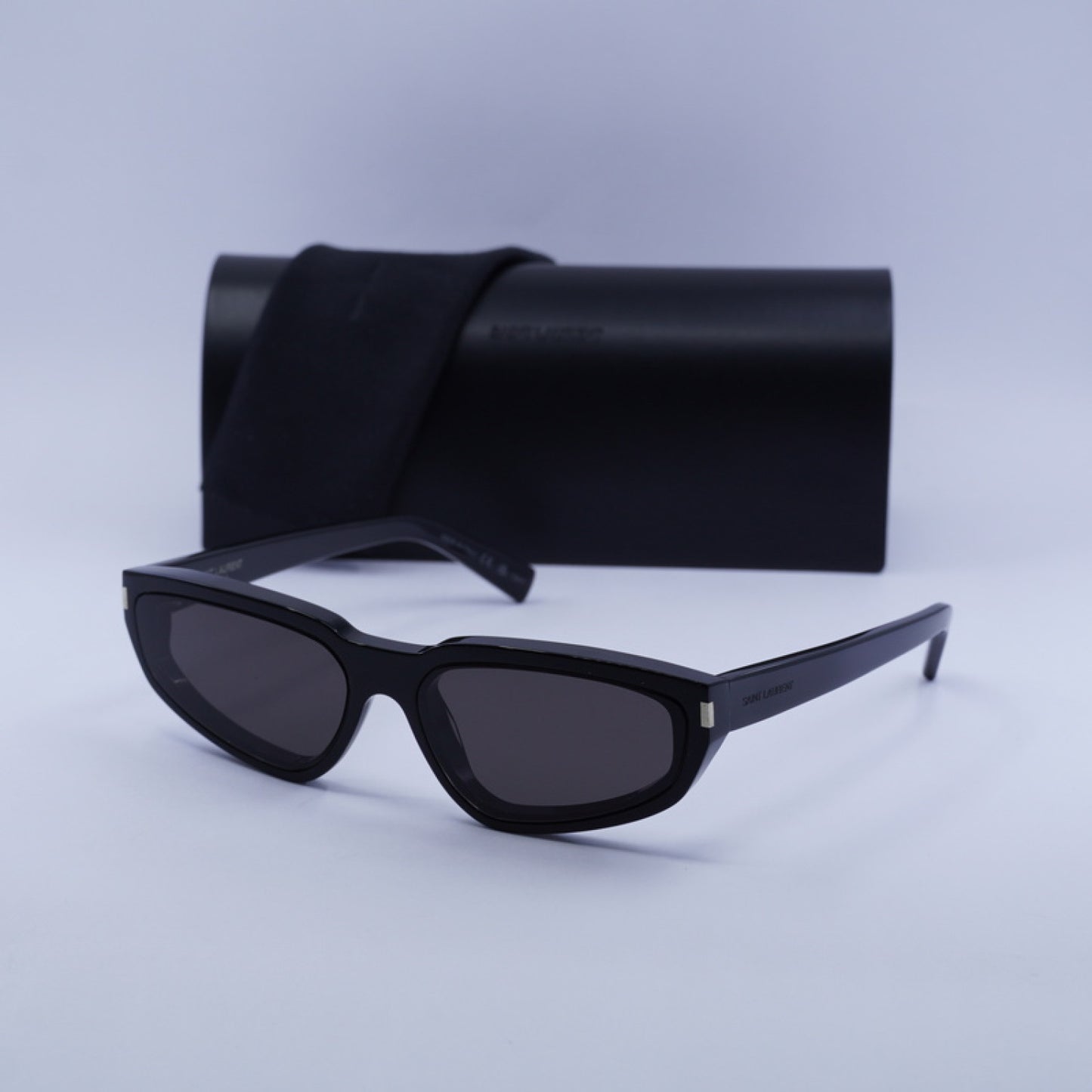 Lentes de Sol Saint Laurent SL634NOVA 001 61-15-145