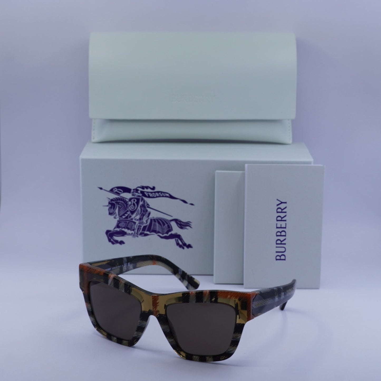 Lentes de Sol Burberry BE4449 4146/73 53-19-140