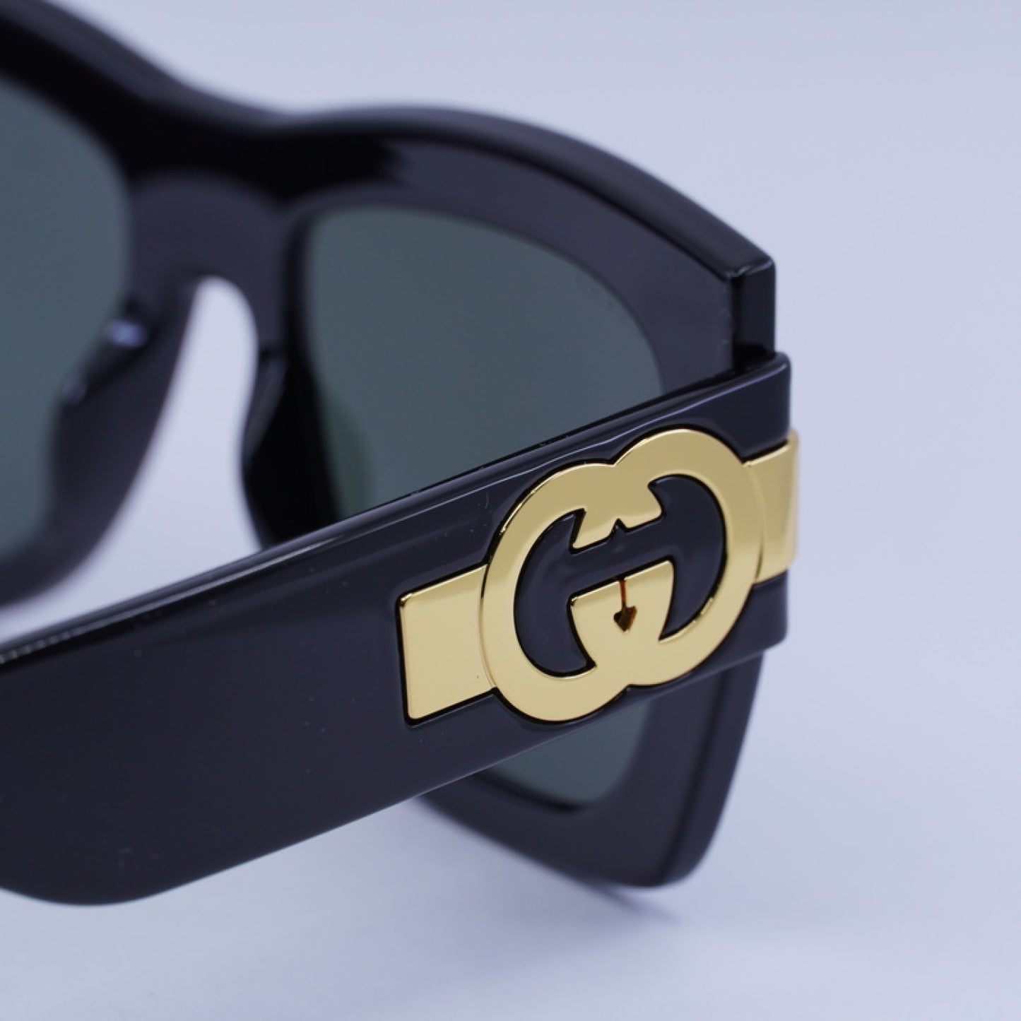 Gucci Sunglasses GG1688 001 54-18-140