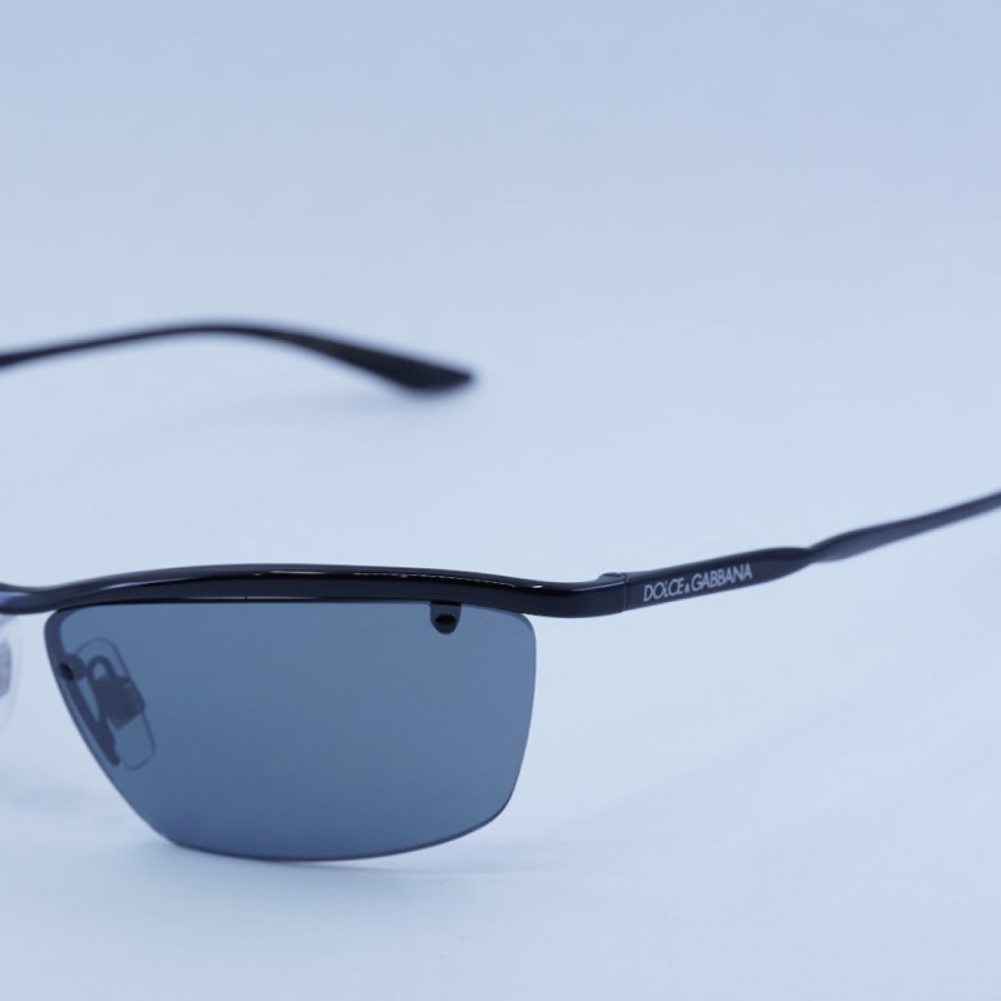 Lentes de Sol Dolce & Gabbana DG2307 01/6G 61-14-140