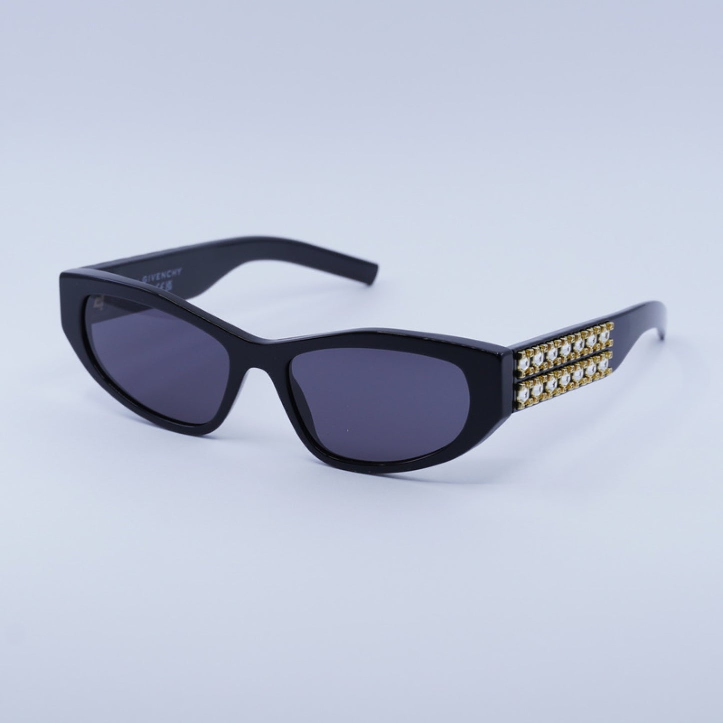 Lentes de Sol Givenchy GV40078I 01A 56-17-145