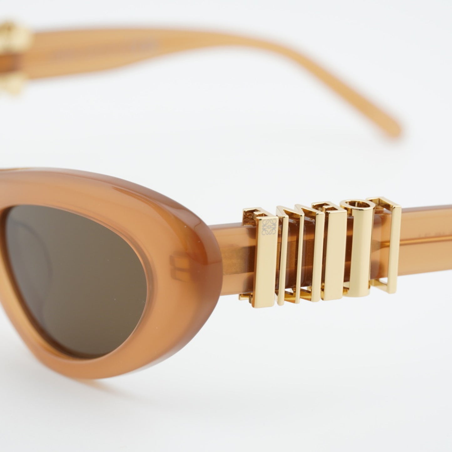 Loewe Sunglasses LW40156U 50E 52-20-140
