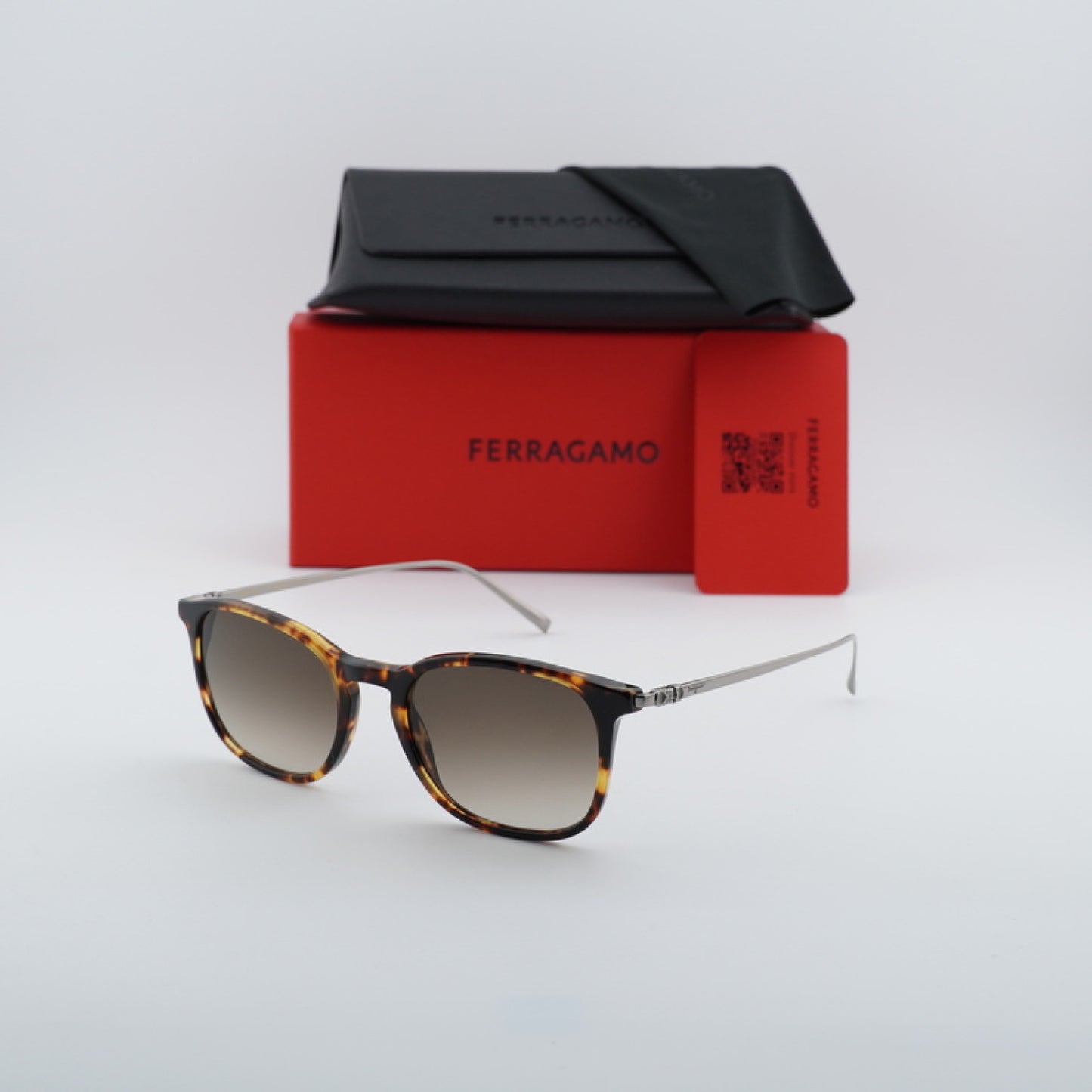 Lentes de Sol Salvatore Ferragamo SF2846SCP 219 53-20-145