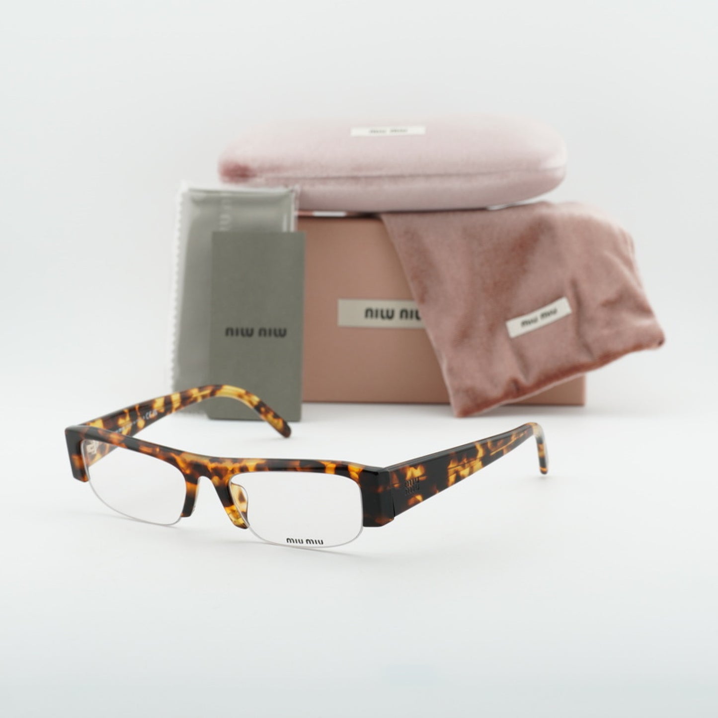 Miu Miu MUB07S 14L08N 51-17-135 Sunglasses