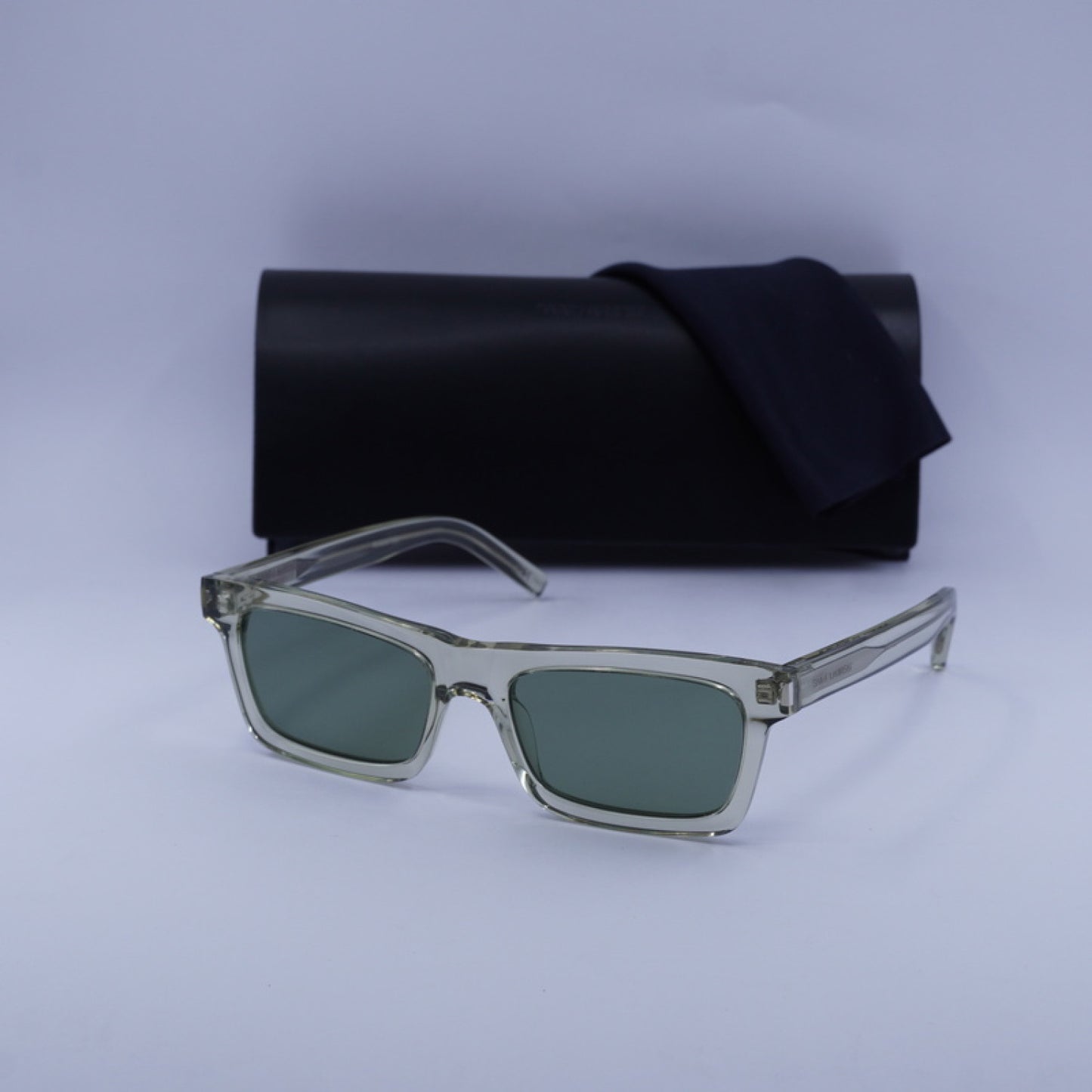 Lentes de Sol Saint Laurent SL461BETTY 015 54-18-145