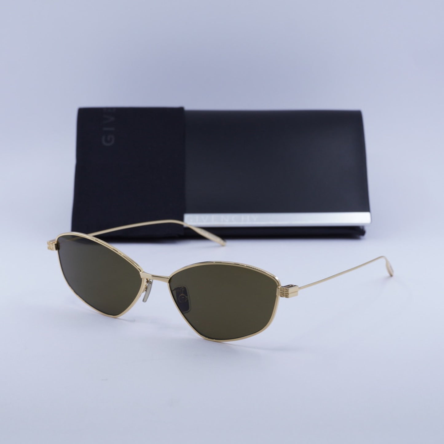 Lentes de Sol Givenchy GV40059U 30J 59-15-140
