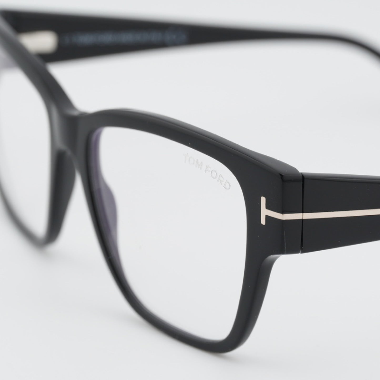 Tom Ford FT5745-B 001 54-16-140 Optical Frame