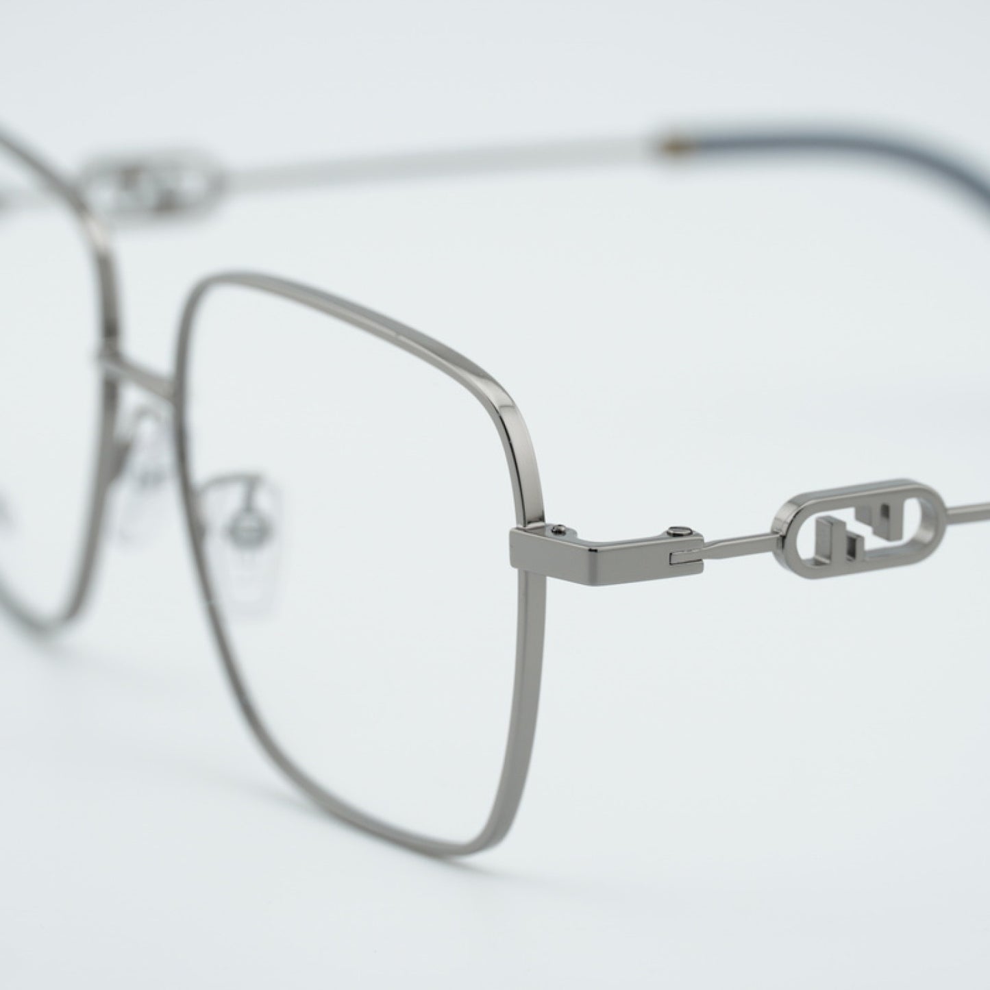 Armazón Oftálmico Fendi FE50102F 012 54-15-145