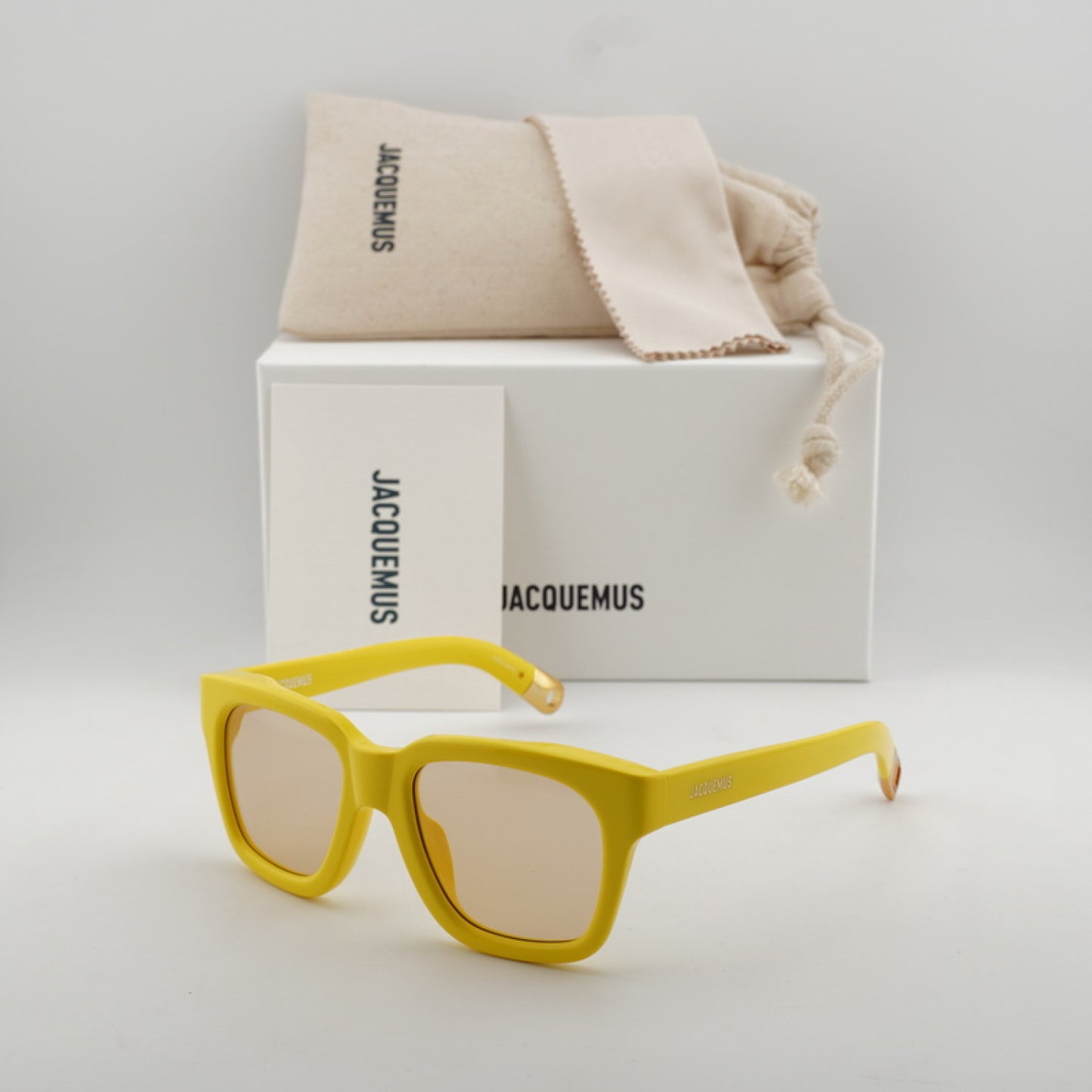 Lentes de Sol Jacquemus CARINO JAC/20 C4 51-20-140