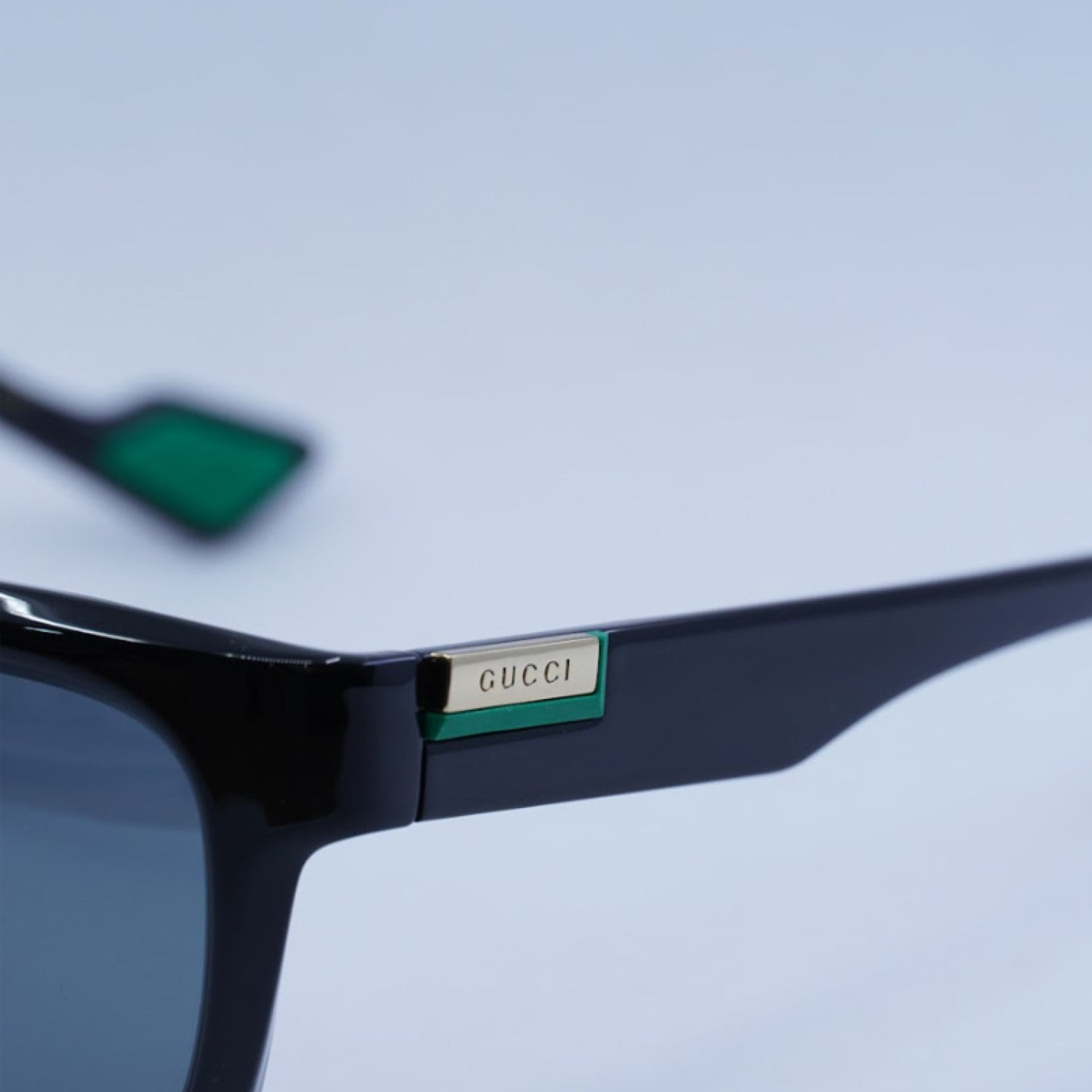 Lentes de Sol Gucci GG1621S 001 53-21-145