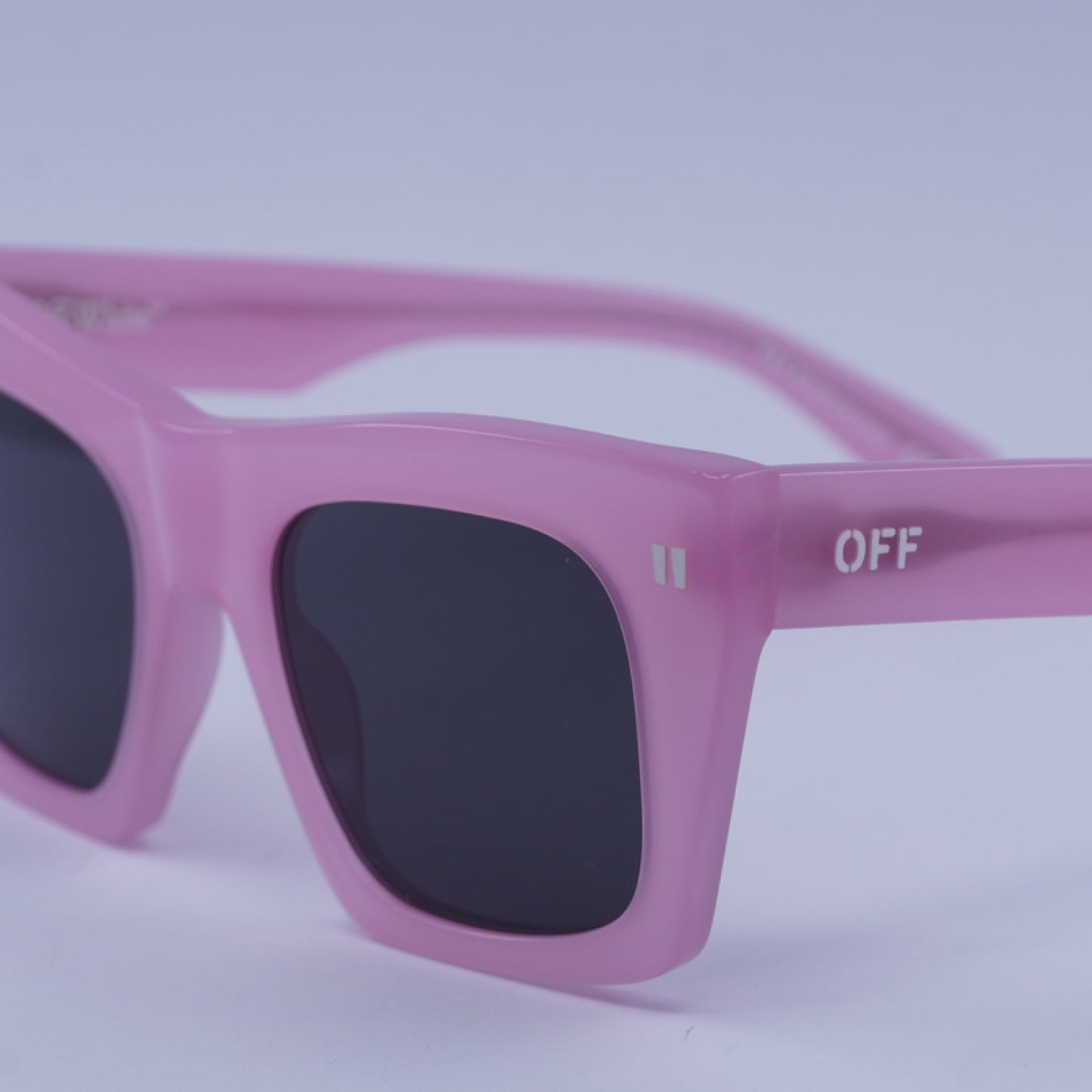 Lentes de Sol Off-White OERI13Y SELMA 3007 51-20-145