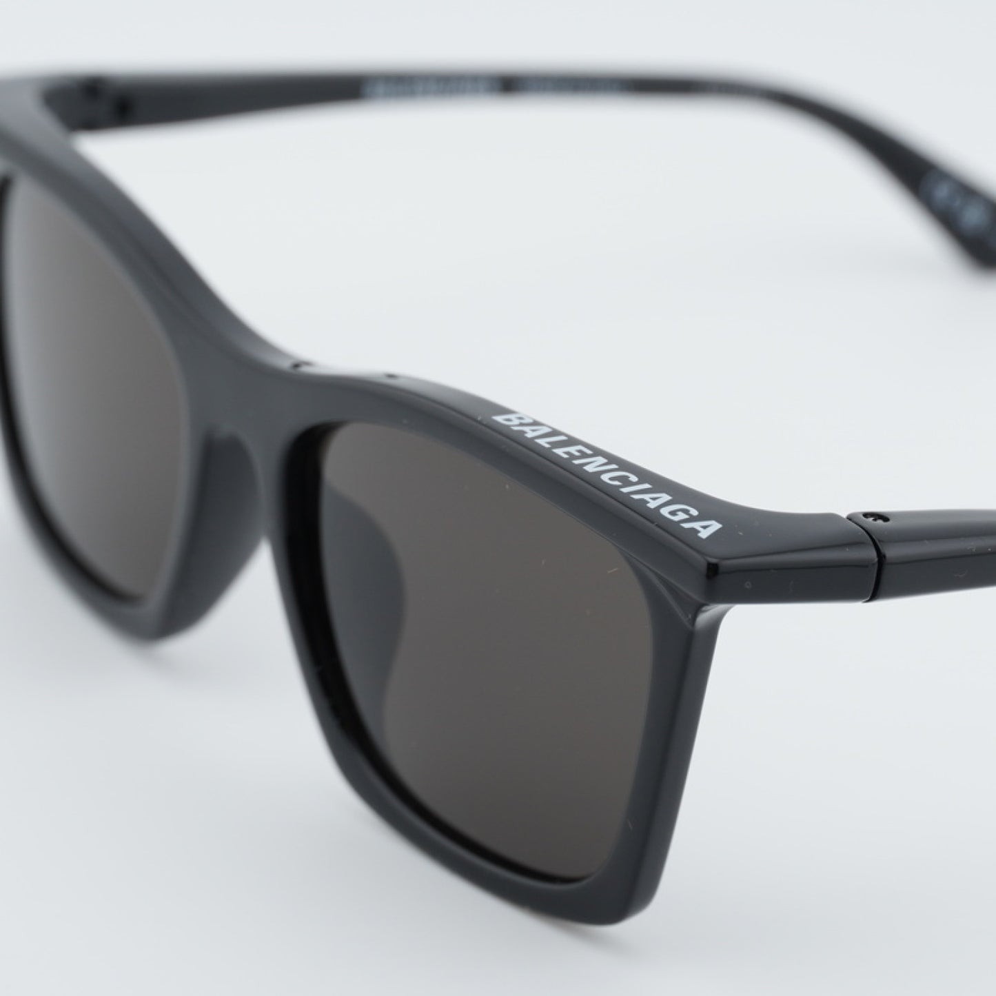 Balenciaga Sunglasses BB0099S 001 52-18-140