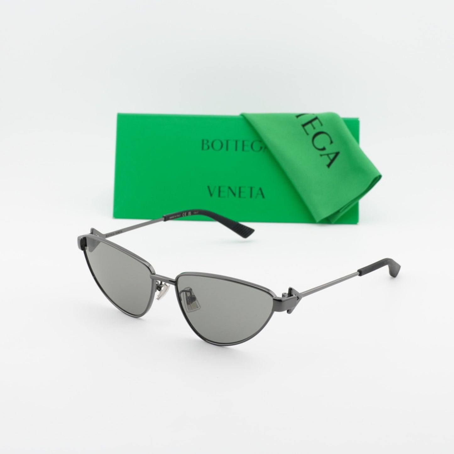 Bottega Veneta Sunglasses BV1186S 001 59-16-140