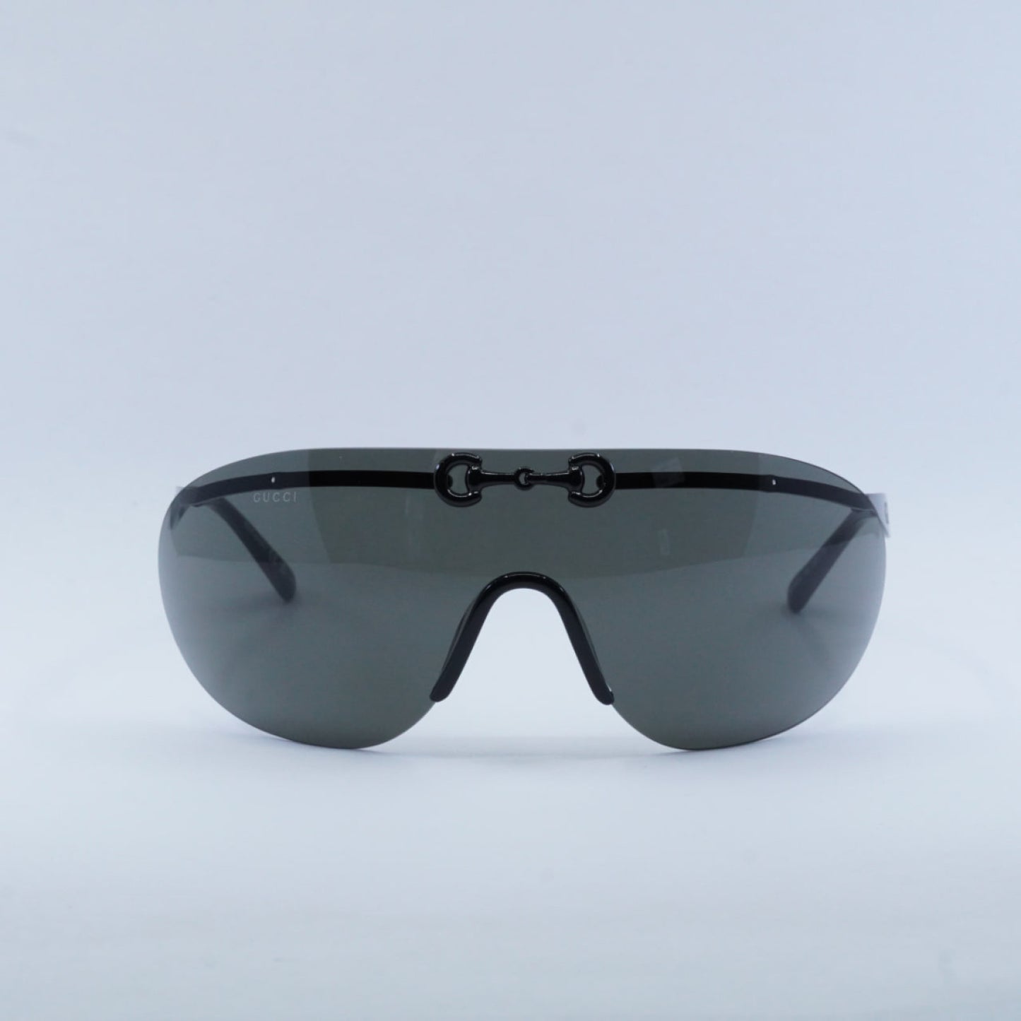 Lentes de Sol Gucci GG1656S 001 99-1-125