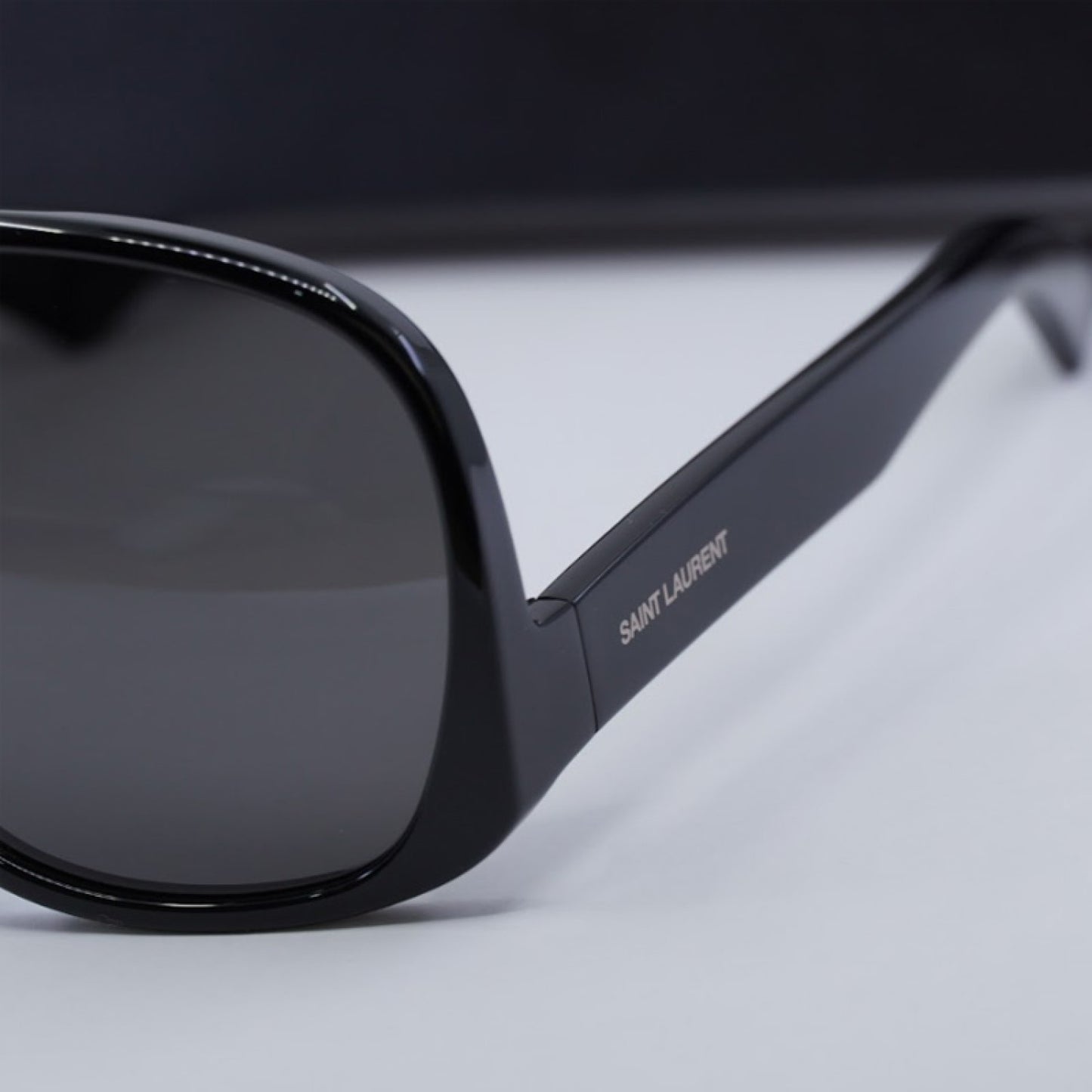 Saint Laurent SL652SOLACE 001 59-14-135 Sunglasses