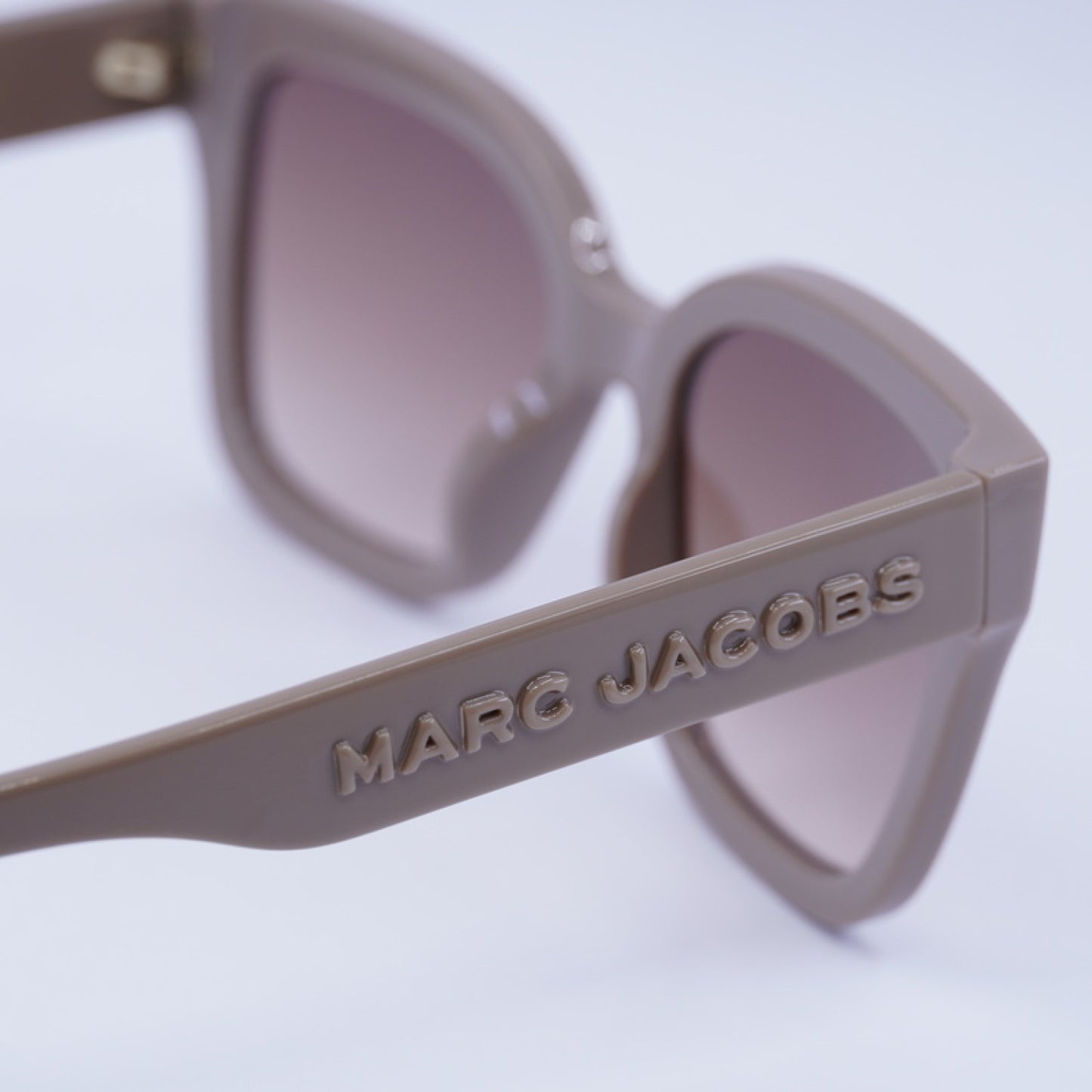 Lentes de Sol Marc Jacobs MARC 658/S 010AHA 53-19-145