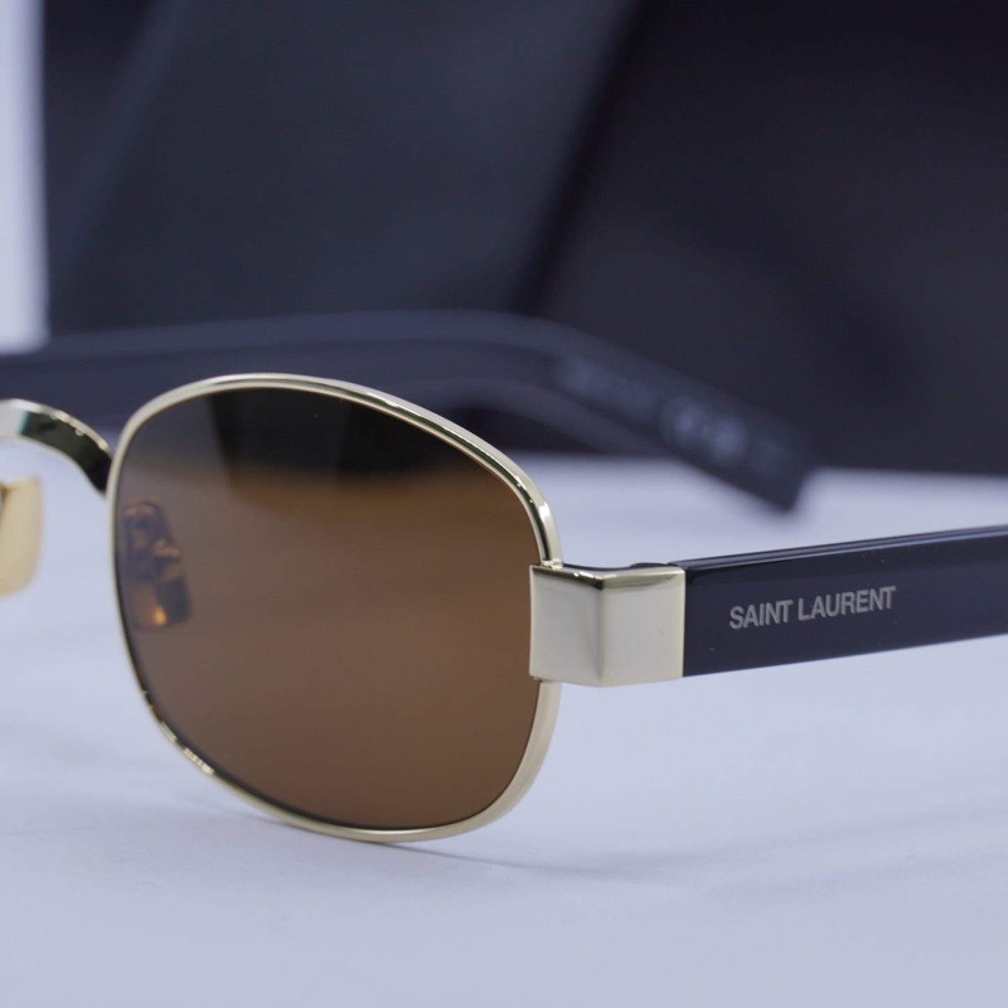 Lentes de Sol Saint Laurent SL706 001 53-22-145