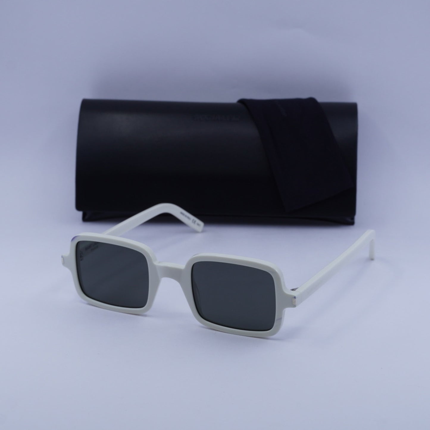 Lentes de Sol Saint Laurent SL332 003 48-24-145