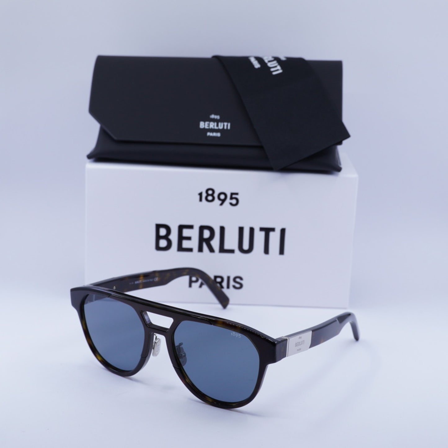 Lentes de Sol Berluti BL40002U 52V 55-17-145