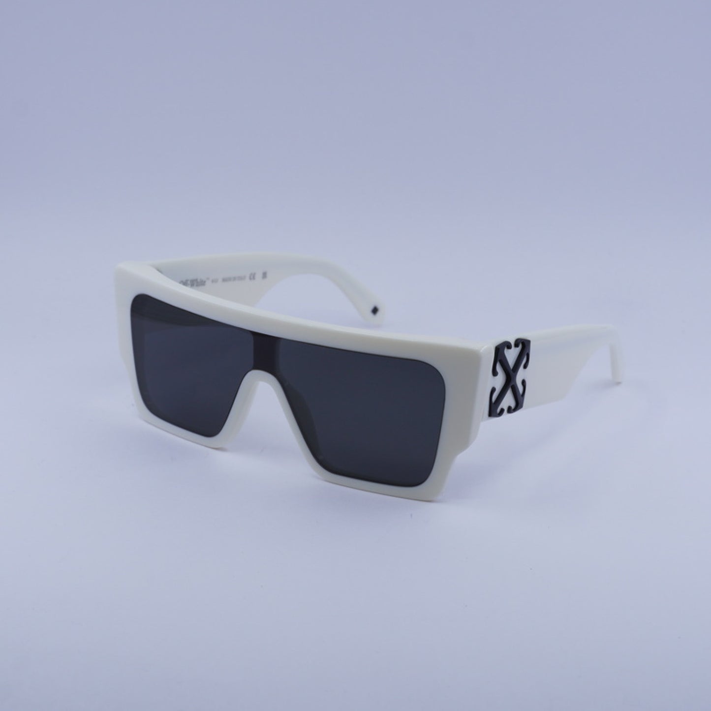 Lentes de Sol Off-White OERI14F MARION 0107 133-01-145