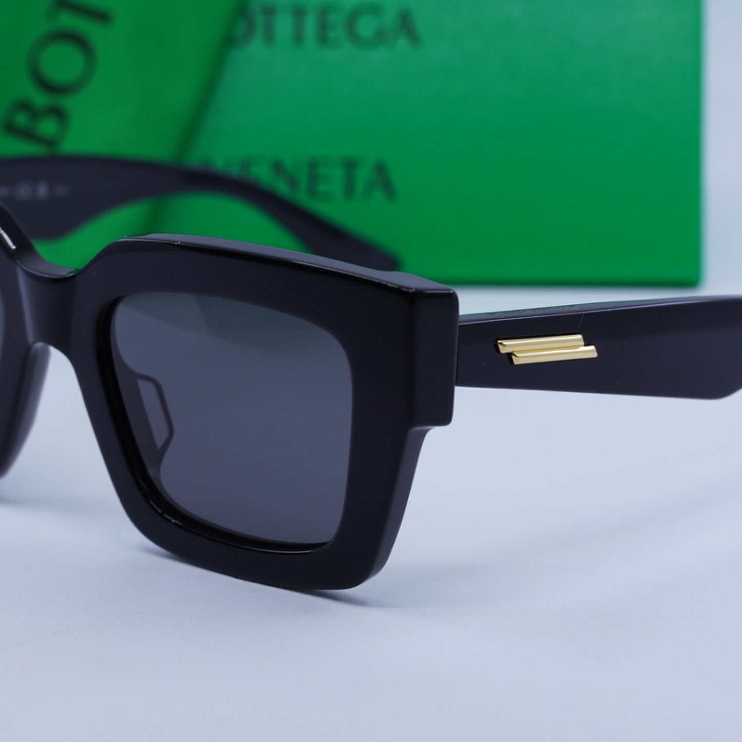 Lentes de Sol Bottega Veneta BV1212S 001 52-20-145