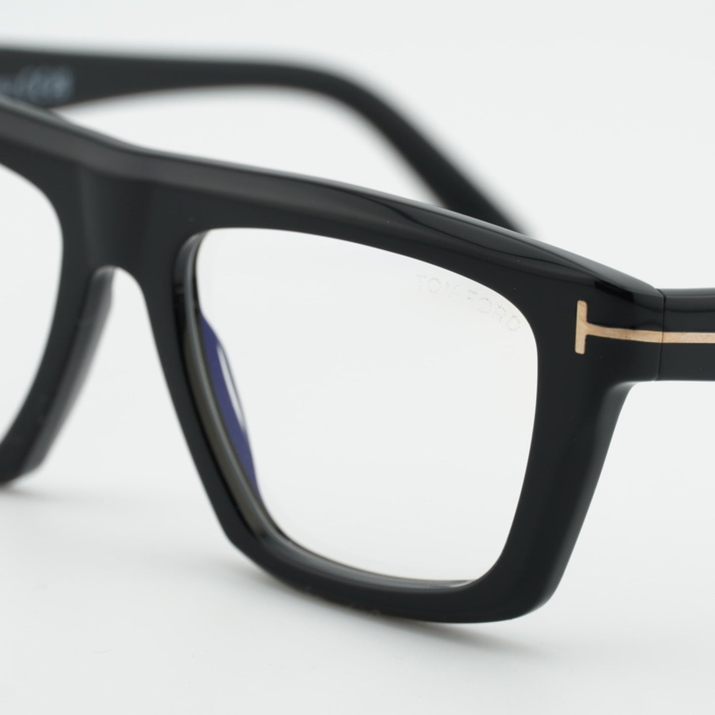 Armazón Oftálmico Tom Ford FT6059-B 001 54-17-145