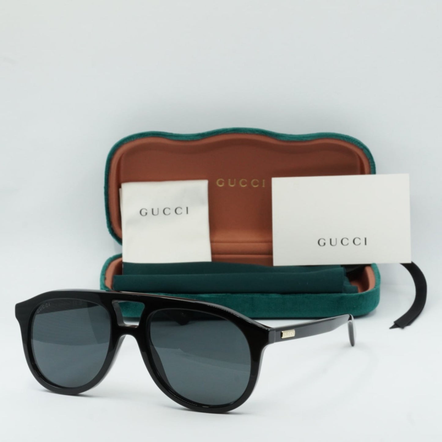 Lentes de Sol Gucci GG1320S 004 54-19-145