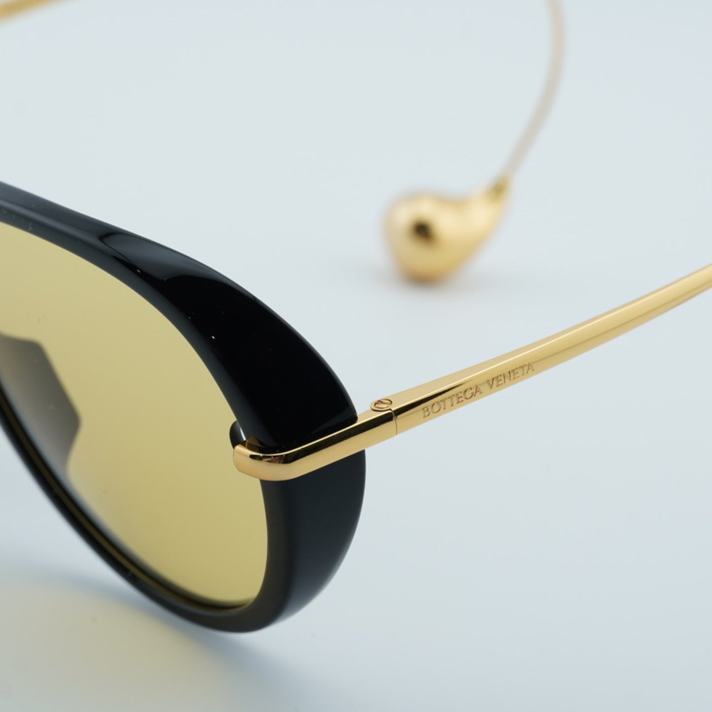 Lentes de Sol Bottega Veneta BV1436S 001 60-16-185