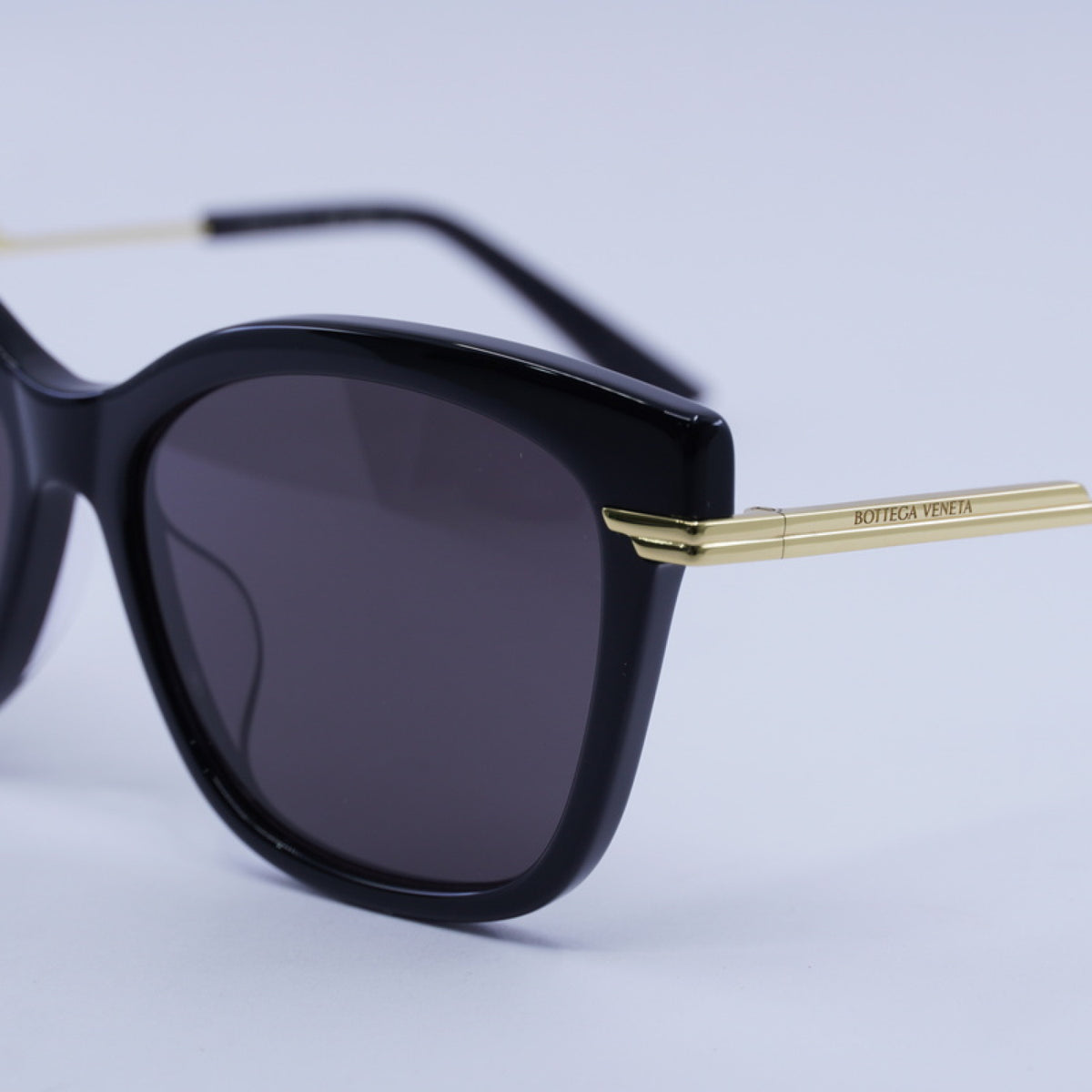Lentes de Sol Bottega Veneta BV1296SA 001 57-15-145