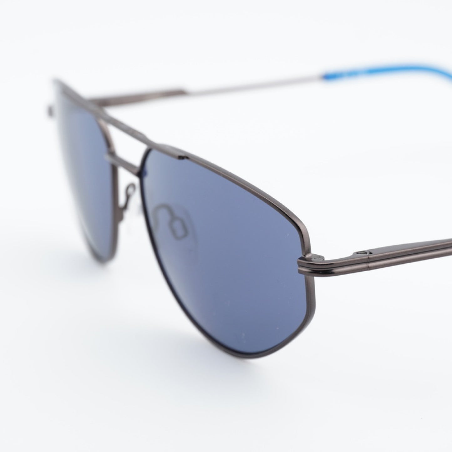 Lentes de Sol DKNY DK117S 070 57-15-140