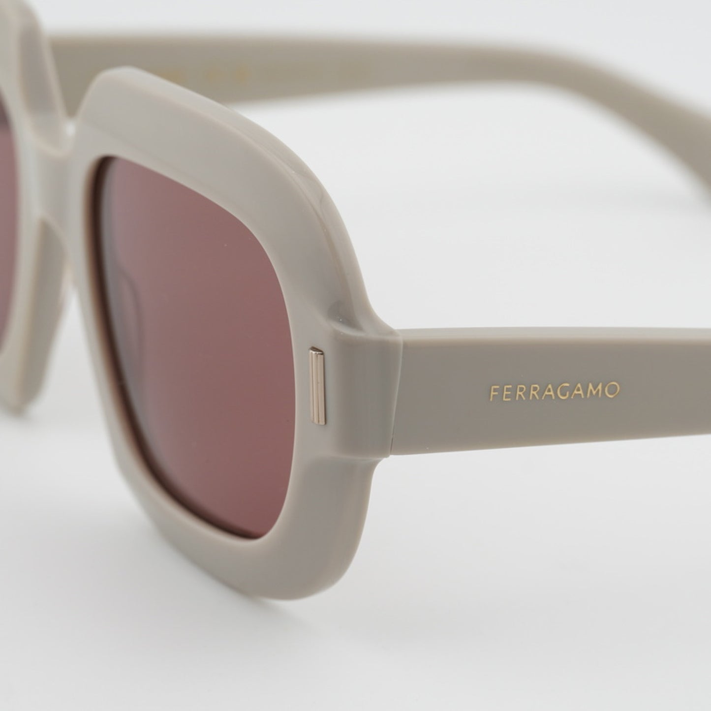 Lentes de Sol Salvatore Ferragamo SF2068SE 259 54-20-145