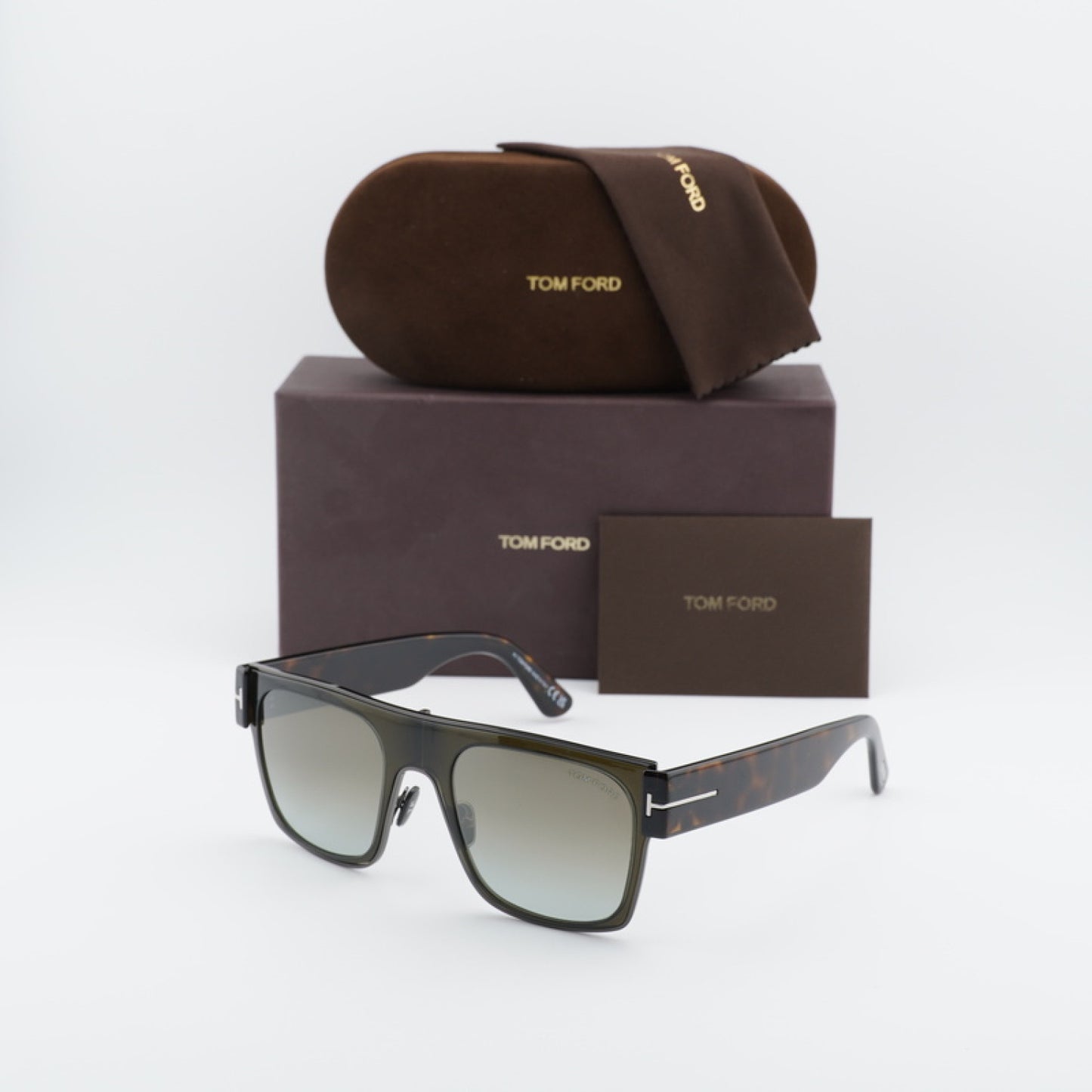 Lentes de Sol Tom Ford FT1073 51G 54-21-145