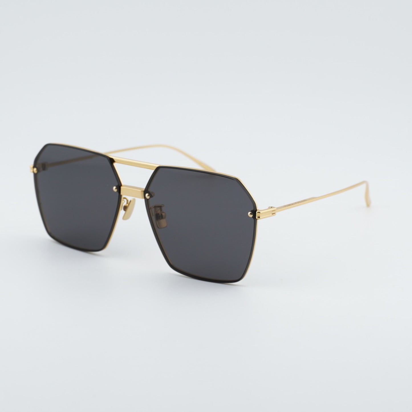 Lentes de Sol Bottega Veneta BV1045S 001 61-15-145