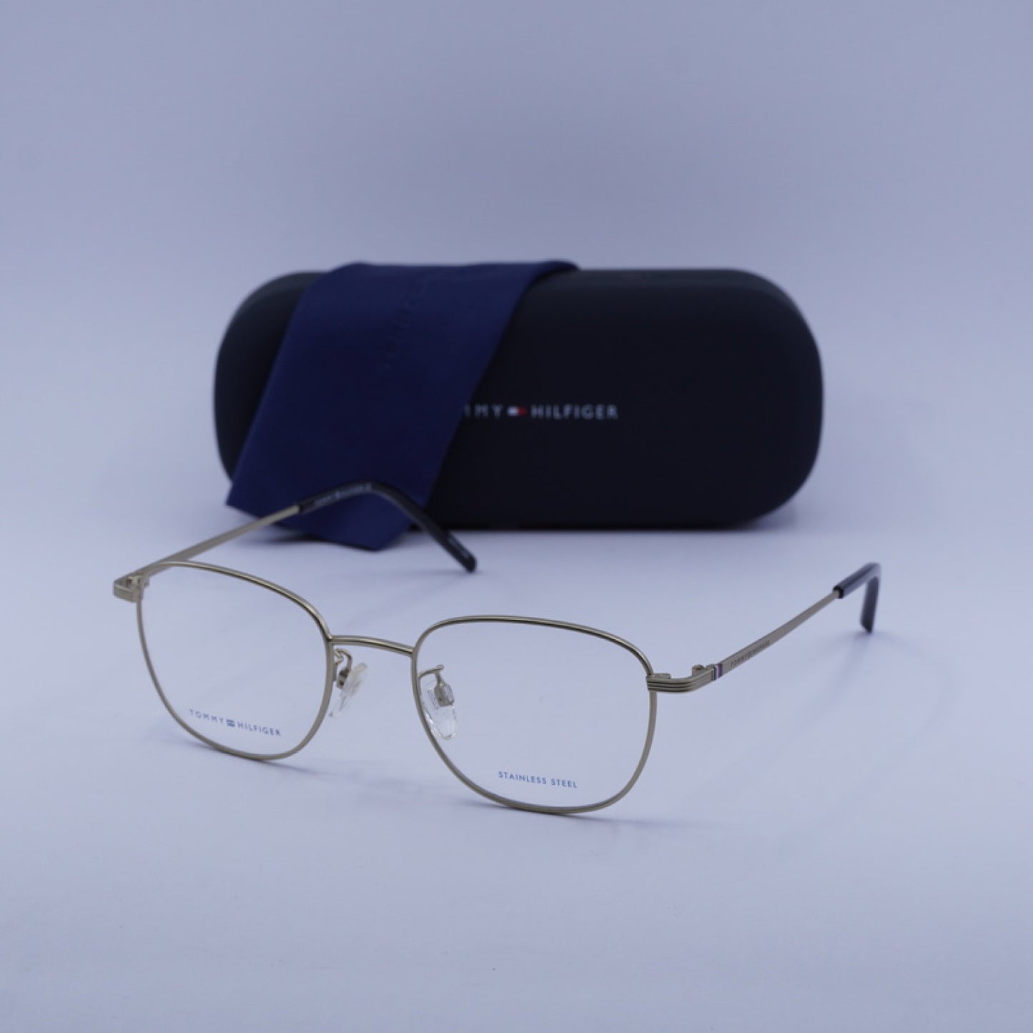Tommy Hilfiger TH 1931/F 0AOZ00 52-20-150 Eyeglass Frames