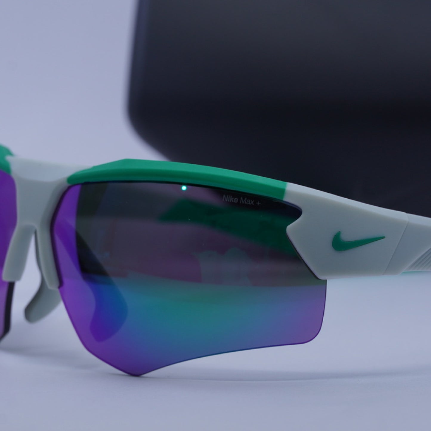 Lentes de Sol Nike NIKE CLOAK DUO EV24036 907 71-09-130