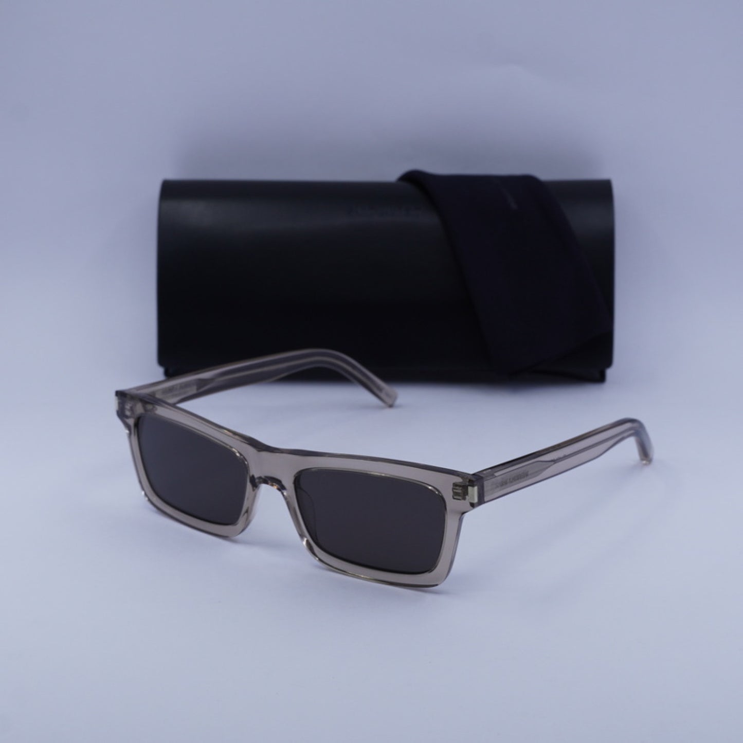 Lentes de Sol Saint Laurent SL461BETTY 014 54-18-145