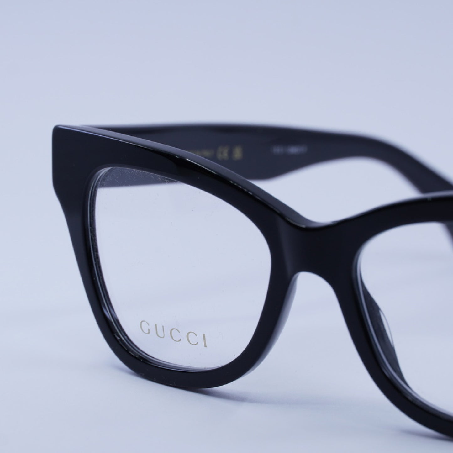 Armazón Oftálmico Gucci GG1133O 001 52-18-145