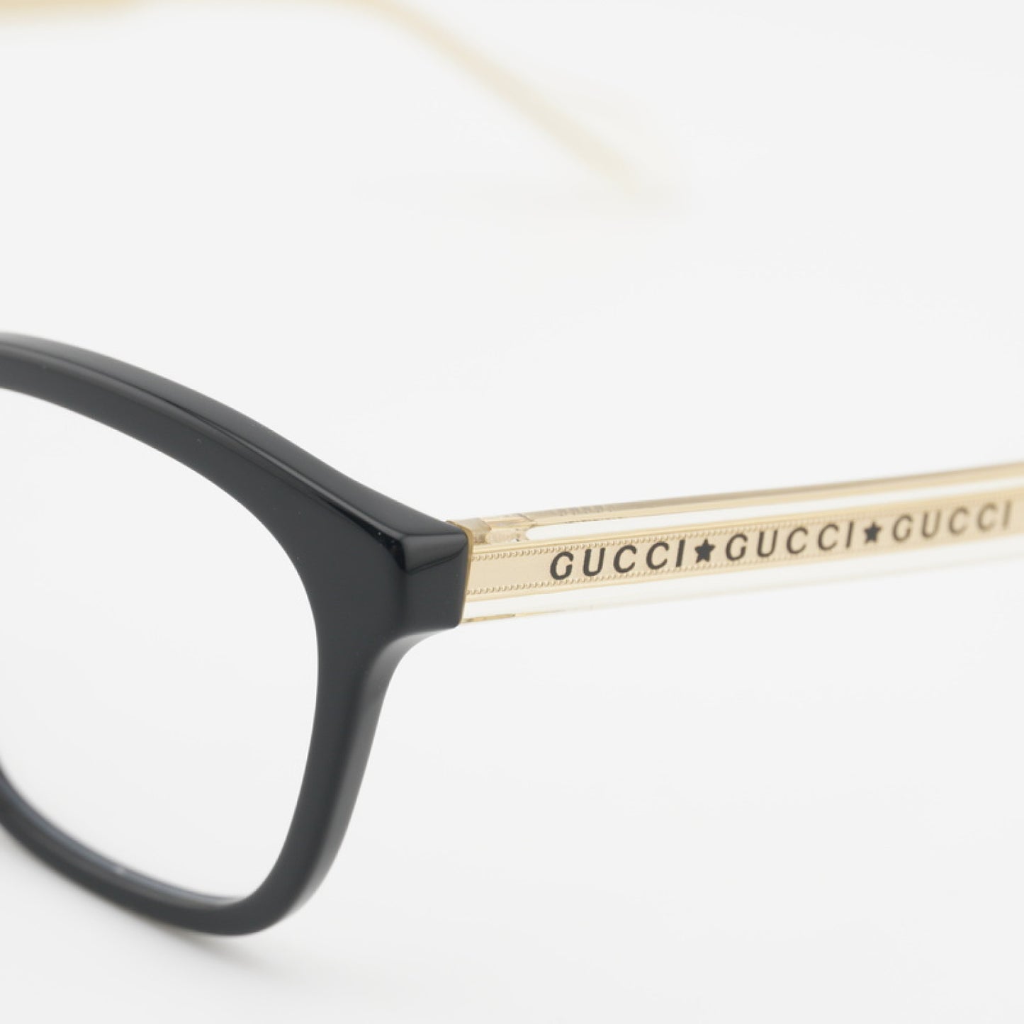 Armazón Oftálmico Gucci GG0566O 001 52-18-140