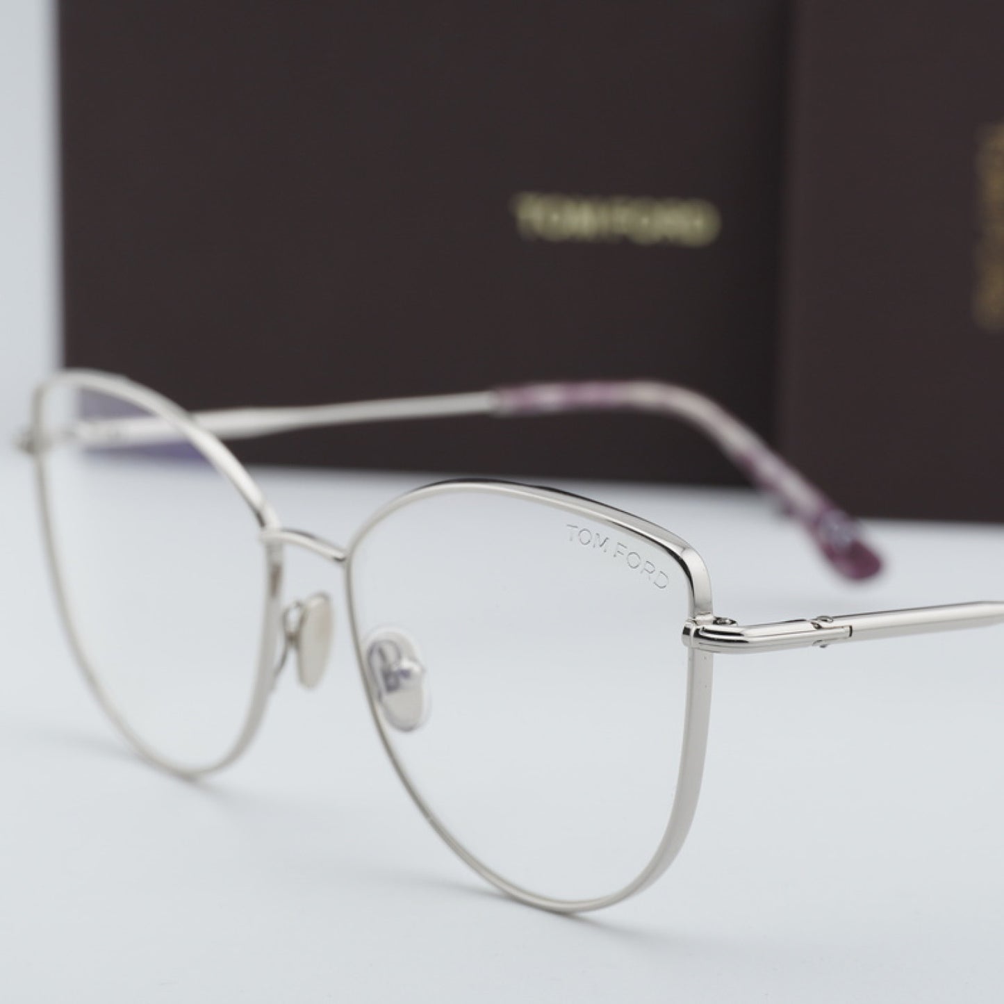 Armazón Oftálmico Tom Ford TF5667-B 016 55-15-135