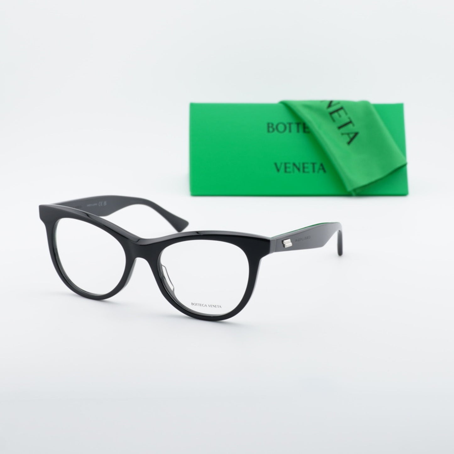 Armazón Oftálmico Bottega Veneta BV1064O 001 52-18-140