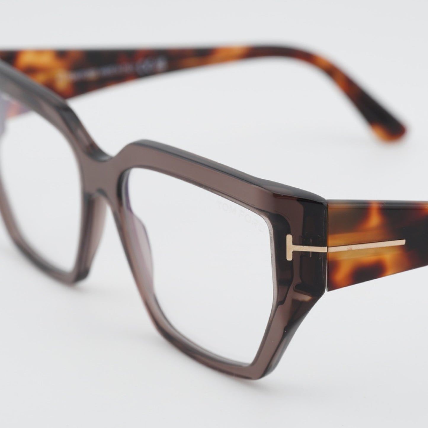 Armazón Oftálmico Tom Ford FT5951-B 048 54-16-140