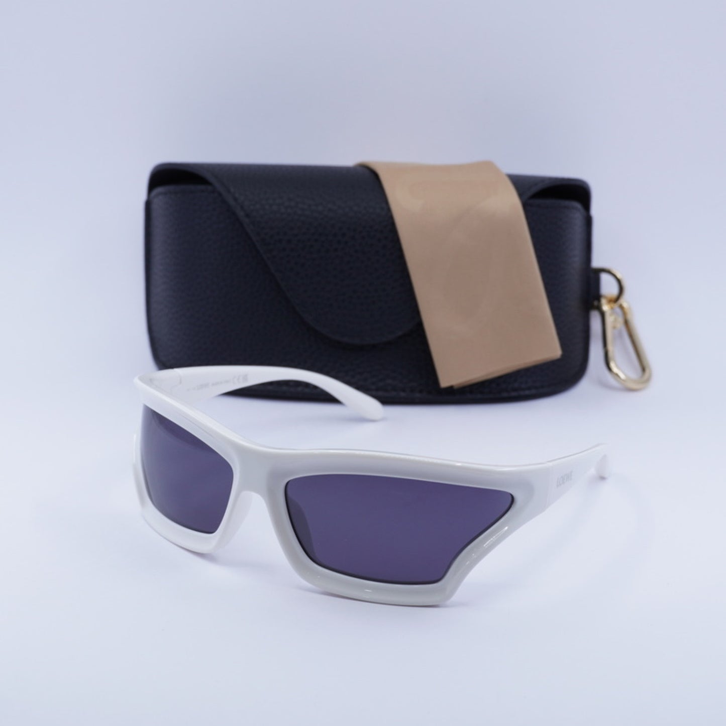 Lentes de Sol Loewe LW40143U 25A 70-17-115