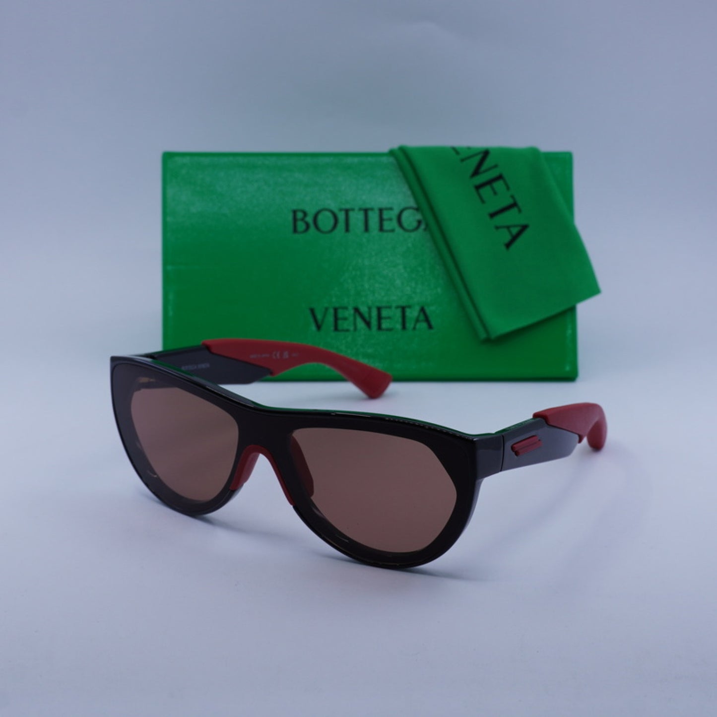 Lentes de Sol Bottega Veneta BV1234S 004 99-1-135
